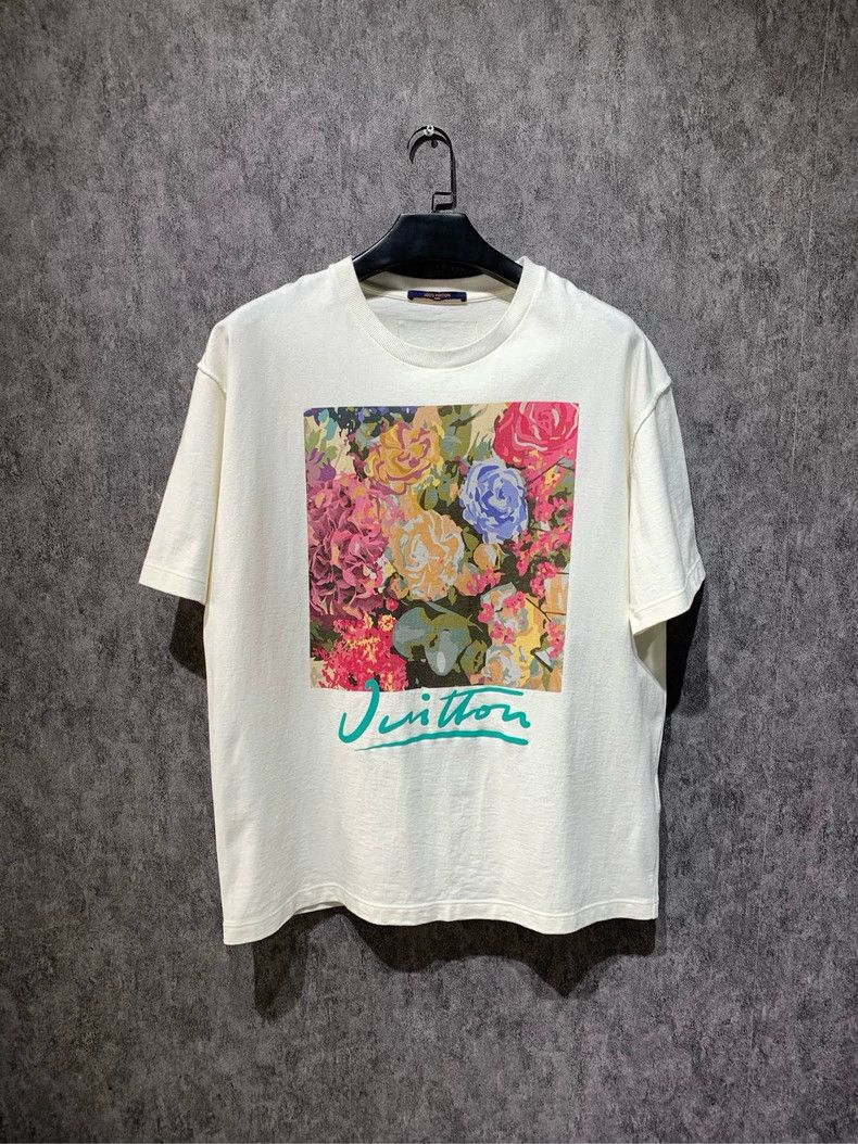 Louis Vuitton Louis Vuitton White floral short sleeves 2501-Nextarrow Size US XXL / EU 58 / 5 - 1 Thumbnail