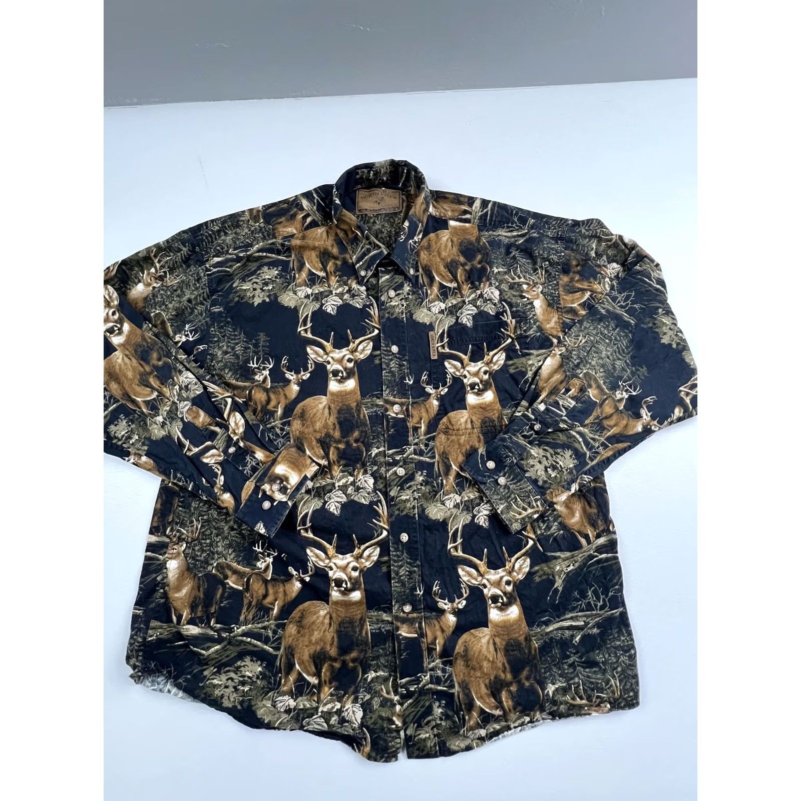 Vintage VINTAGE North River Shirt Mens XL Camo Brown Deer Wildlife Long Sleeve Button Up Heavy Size US XL / EU 56 / 4 - 2 Thumbnail