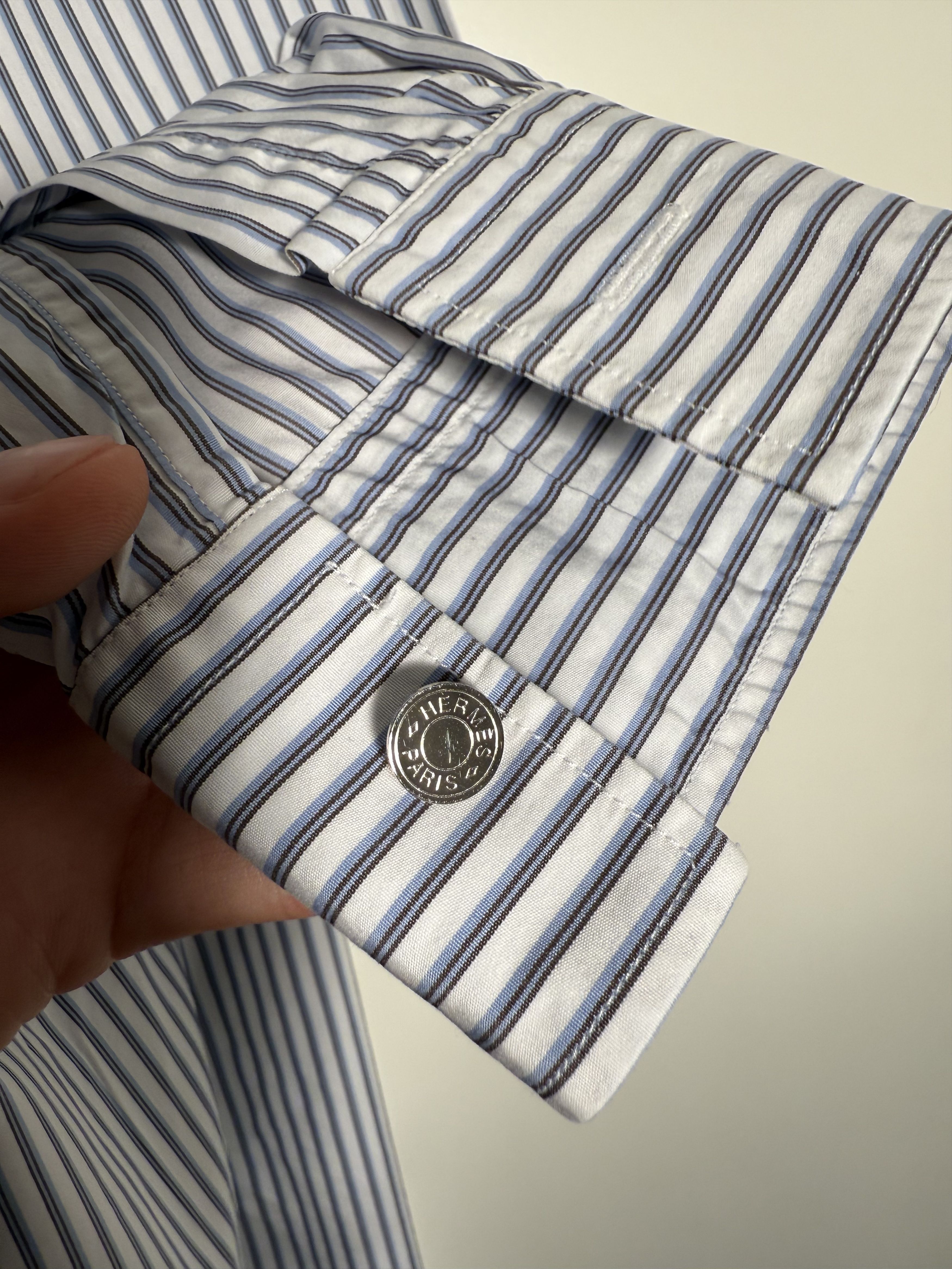 Hermes HERMÈS – Fitted Shirt with Faubourg Collar (€500) Size US S / EU 44-46 / 1 - 4 Thumbnail