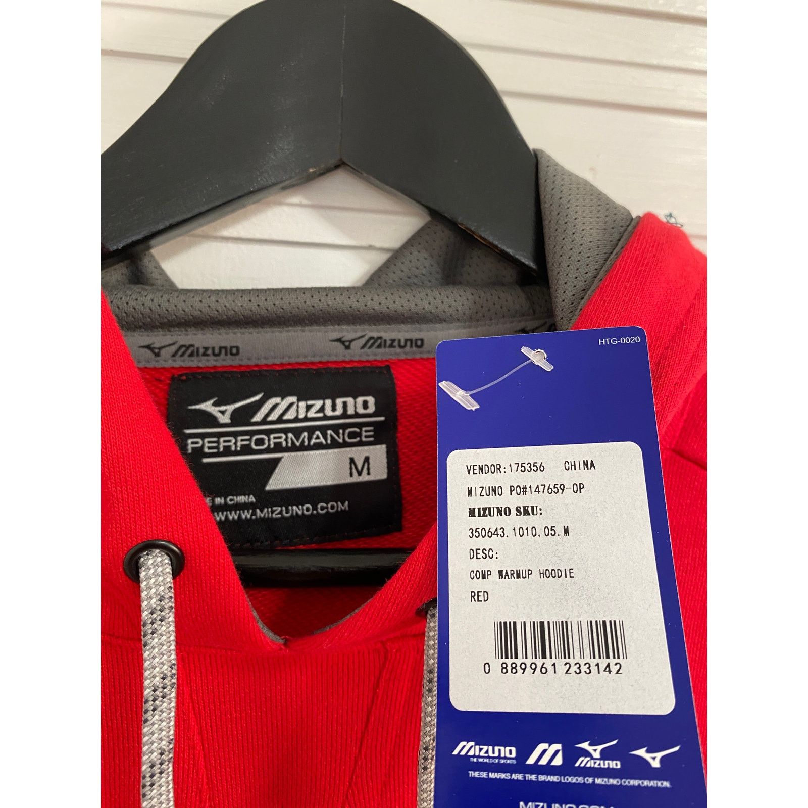 Mizuno NWT Mizuno Red Hoodie Sweatshirt Size Medium Size US L / EU 52-54 / 3 - 2 Thumbnail