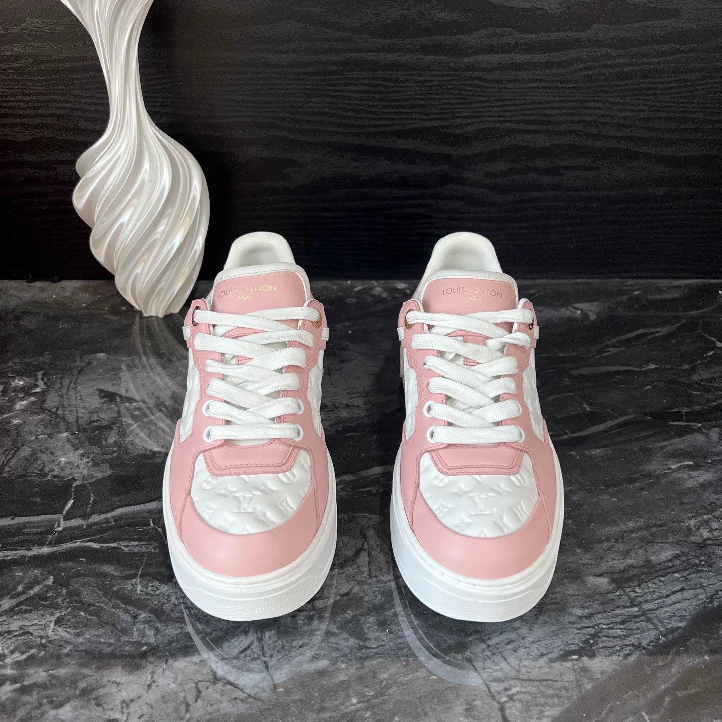 Louis Vuitton 1183/Lv 37EU pink white allover platform 95new Size US 6 / IT 36 - 2 Thumbnail