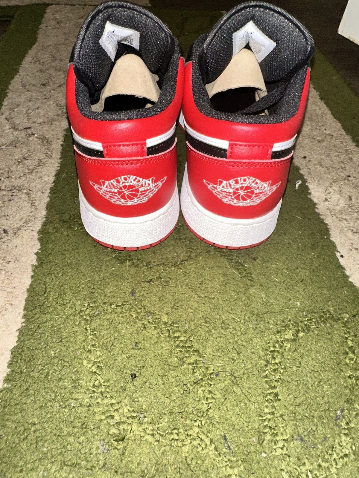 Nike Jordan 1 low bred toe Size US 7 / EU 40 - 4 Thumbnail