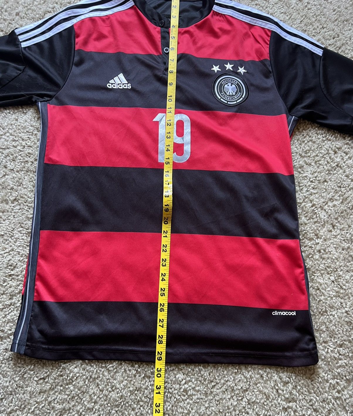 Other Gotze Germany Jersey Black/Red Longsleeve Size US M / EU 48-50 / 2 - 11 Thumbnail