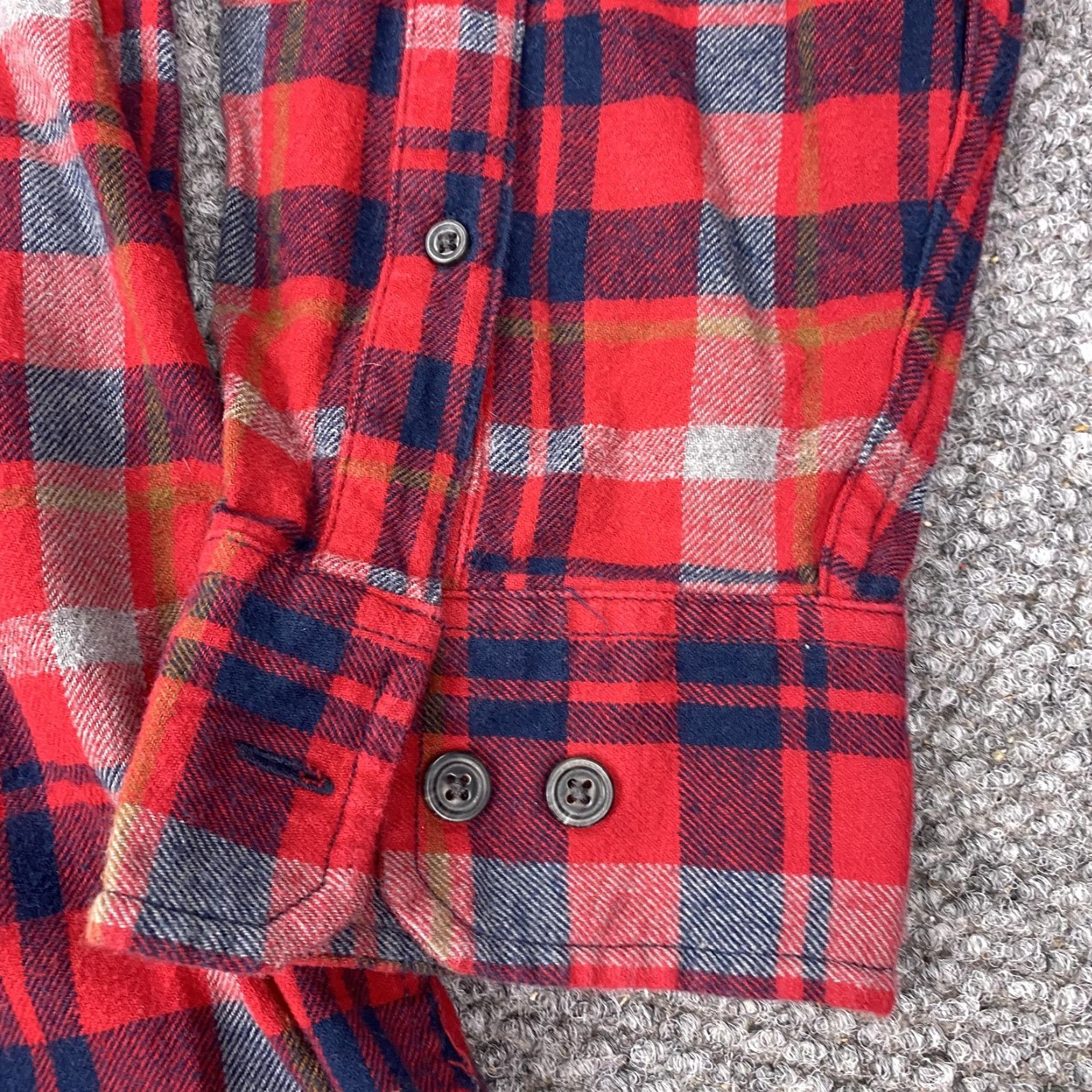 Eddie Bauer VINTAGE Eddie Bauer Shirt Mens 2XL Red Plaid Flannel Button Down Long Sleeve Cotton Size US XXL / EU 58 / 5 - 4 Thumbnail