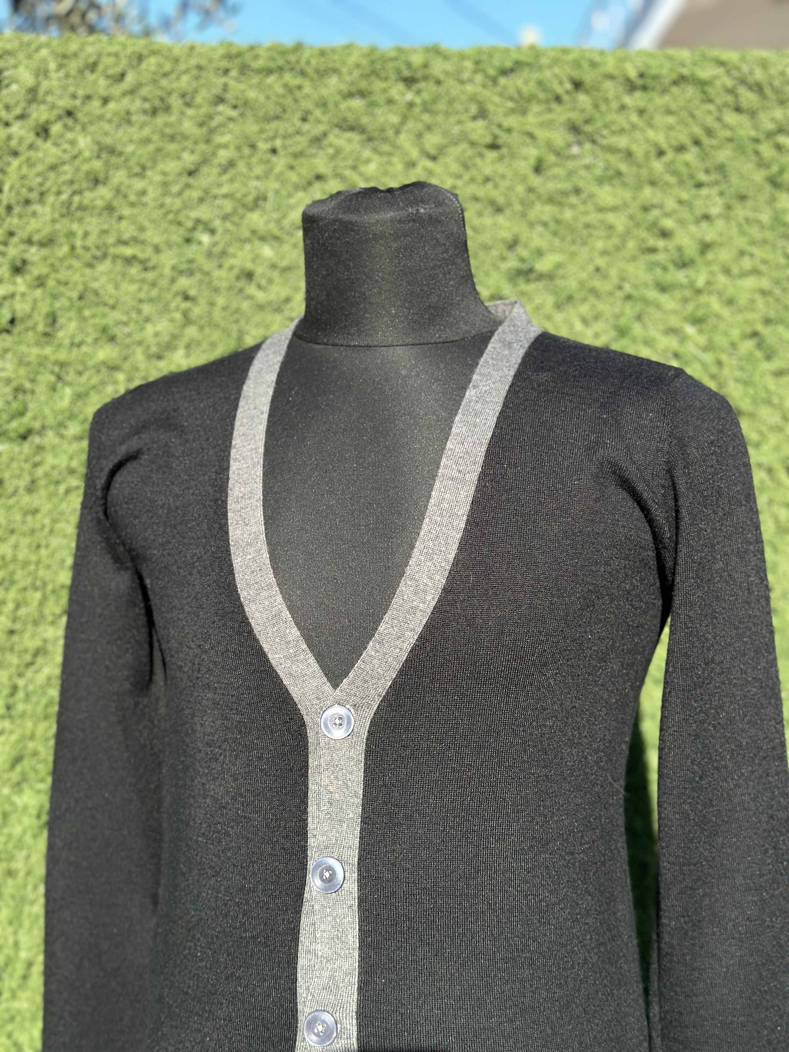 Prada Prada Milano V-Neck Button Cardigan Chest 47cm IT 46 Size M / US 6-8 / IT 42-44 - 7 Thumbnail
