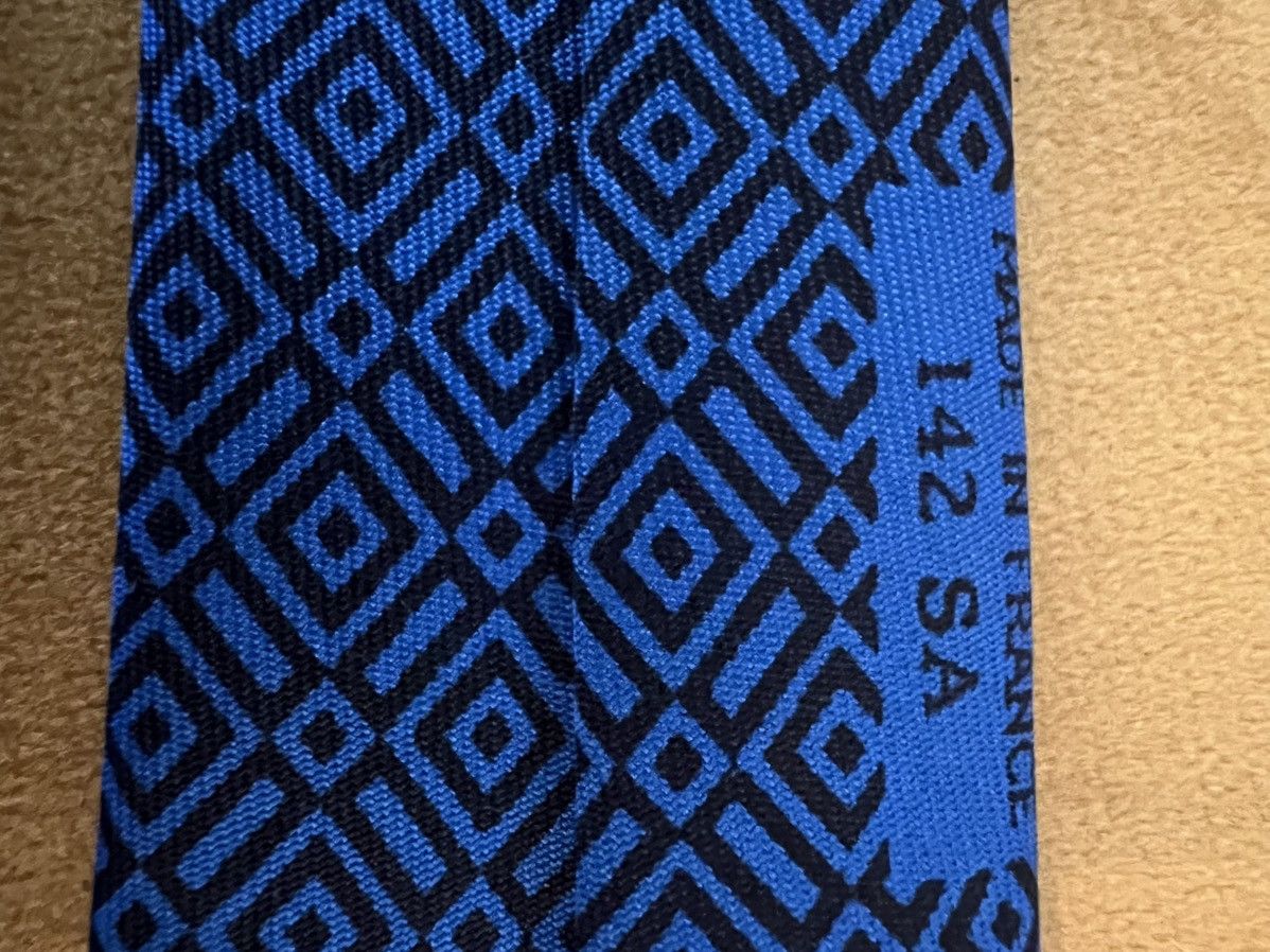 Hermes Hermes geometric pattern tie, 2.875”, made in France Size ONE SIZE - 4 Thumbnail
