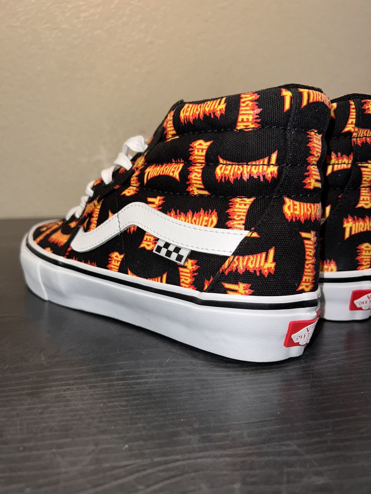 Vans Vans x Thrasher Skate Sk8-Hi Size 9 Size US 9 / EU 42 - 4 Thumbnail