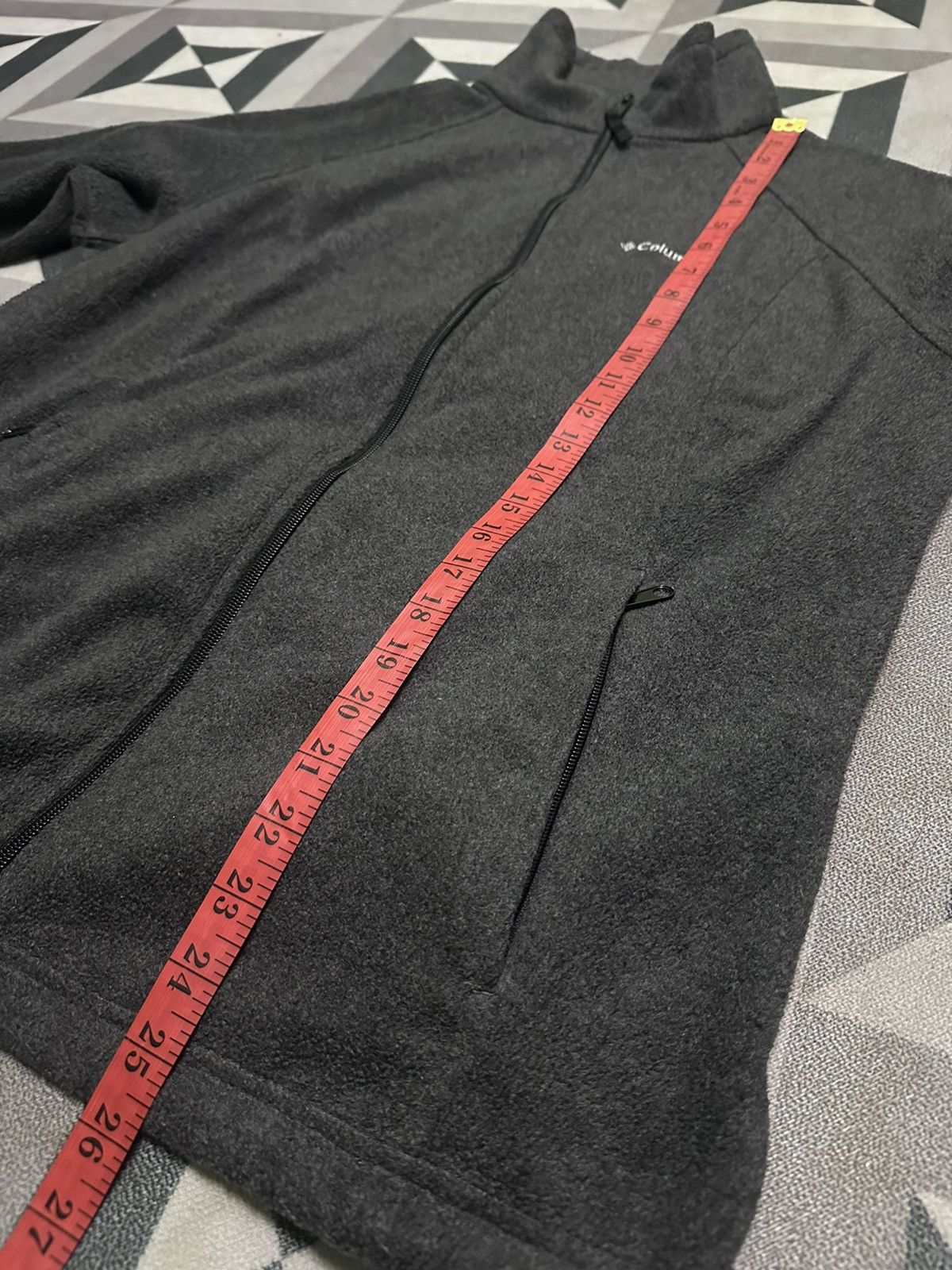 Columbia Columbia small logo sweater Size US L / EU 52-54 / 3 - 9 Thumbnail