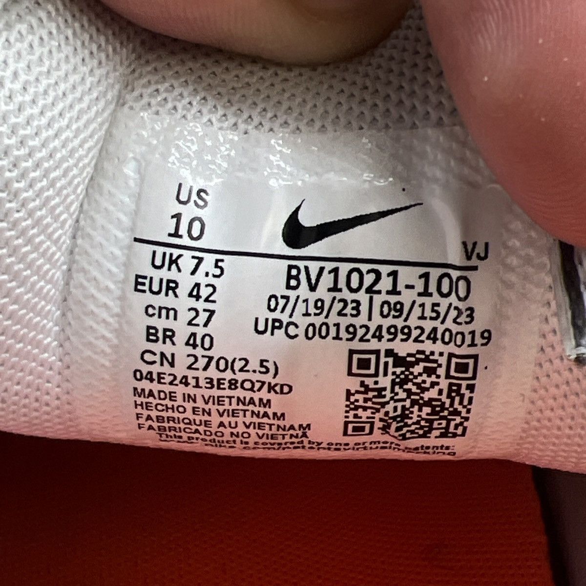 Nike Wmns p-6000 laser fuchsia Size US 10 / IT 40 - 9 Thumbnail