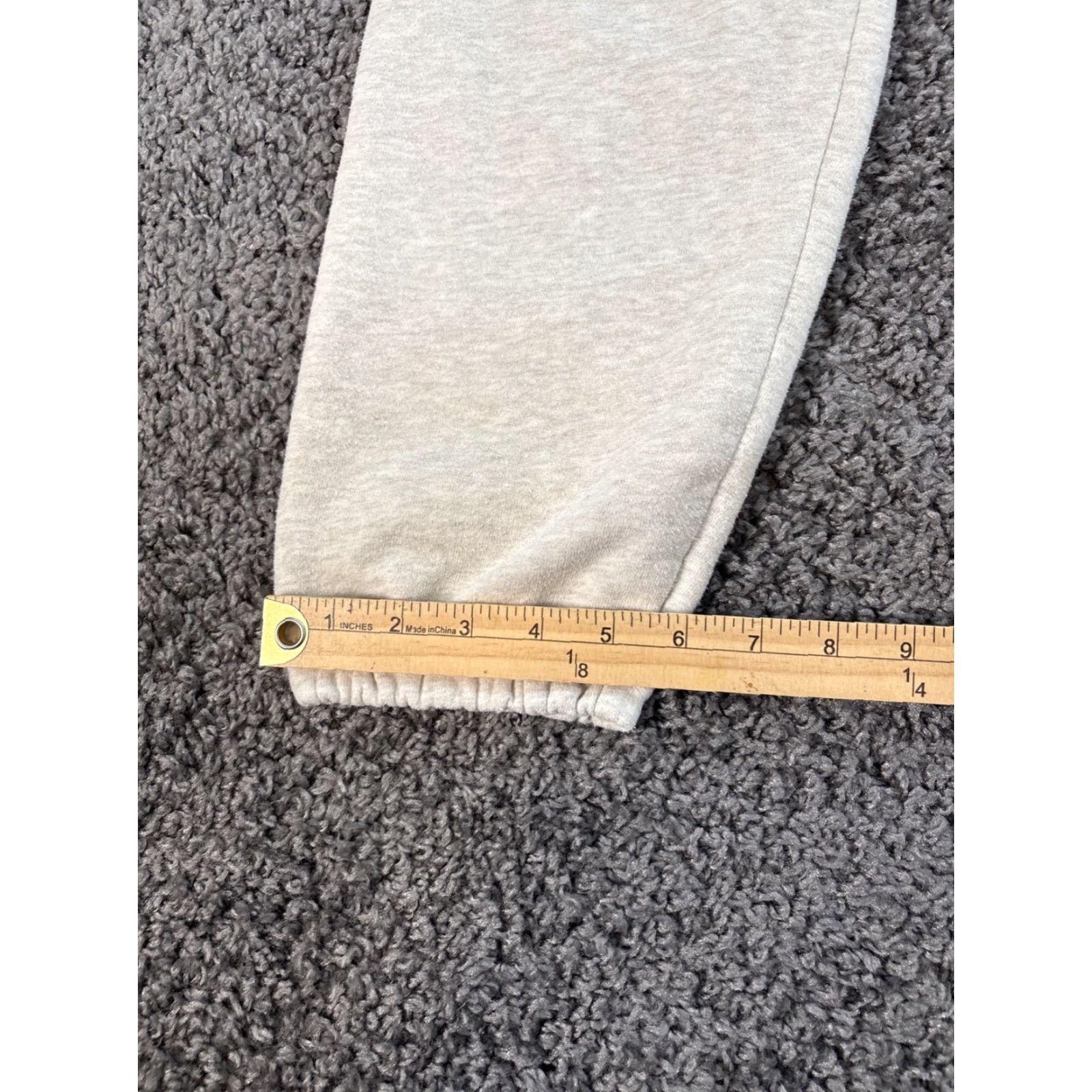 Abercrombie & Fitch VINTAGE Abercrombie Sweatpants Womens XS Spell Out Baggy 1892 Fleece Y2K Gray Logo Pants Womens XS Size 26" / US 2 / IT 38 - 4 Thumbnail
