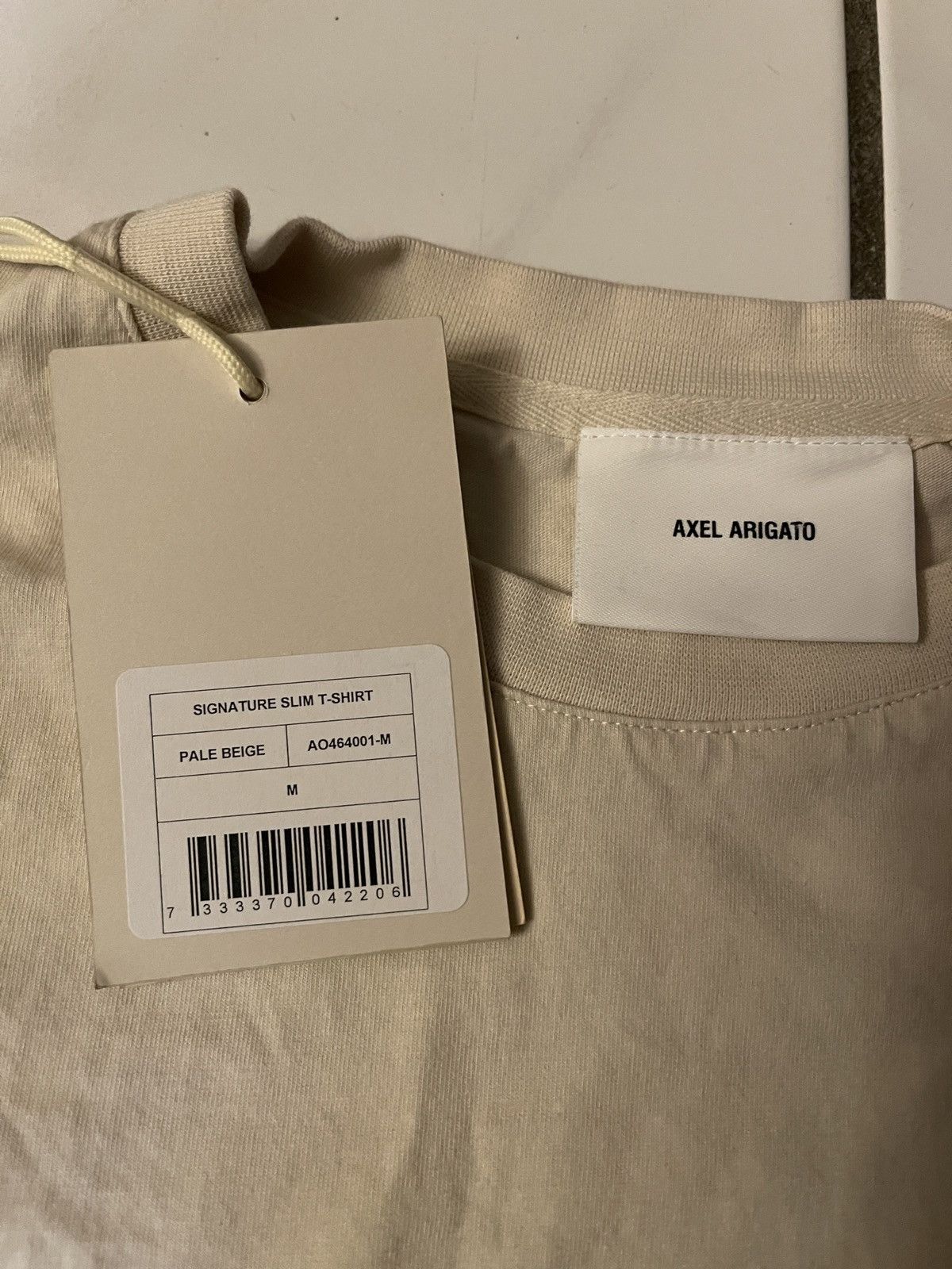 Axel Arigato Axel Arigato Signature Slim T Shirt Size Medium Pale Beige Size M / US 6-8 / IT 42-44 - 2 Thumbnail