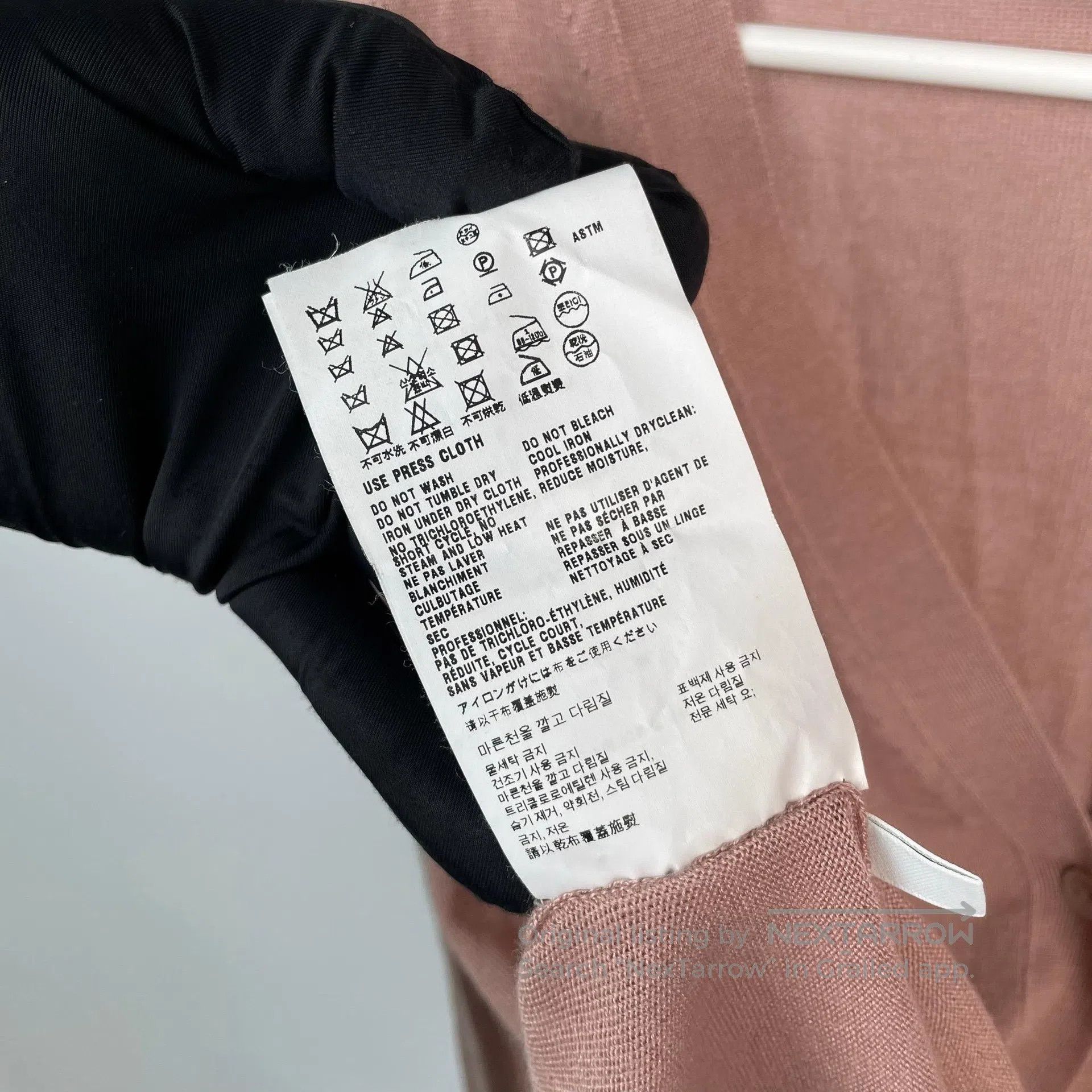 Miu Miu Miu Miu Nude pink V-neck cashmere mulberry silk knitted ca Size S / US 4 / IT 40 - 8 Thumbnail