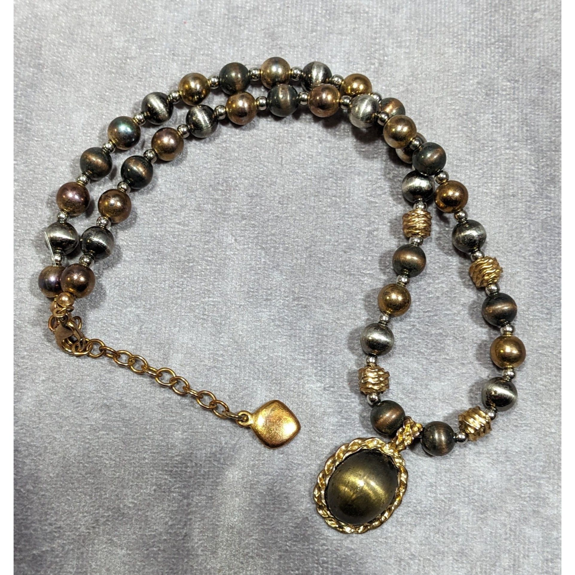 Other Vintage Gold And Silver Beaded Pendant Necklace Size ONE SIZE - 6 Thumbnail