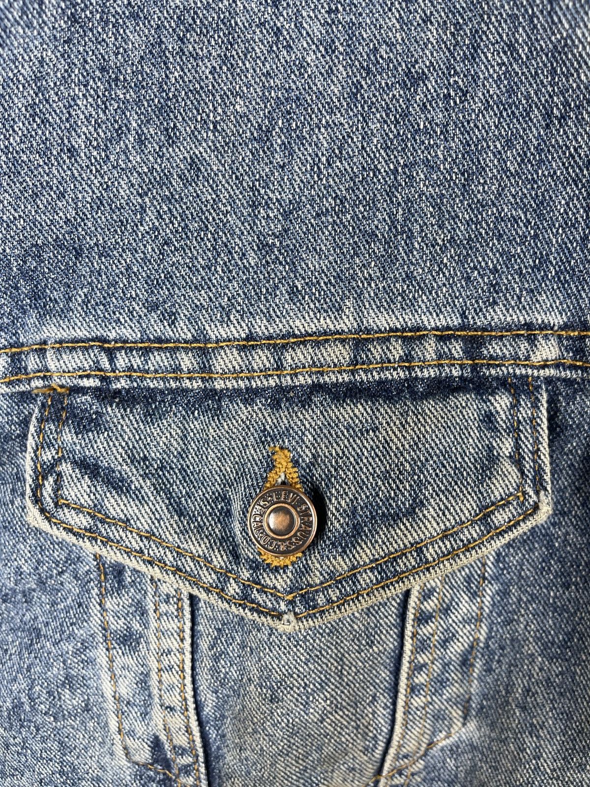 Levi's Levi’s vintage 90s faded checkered lining trucker jacket Size US XL / EU 56 / 4 - 10 Thumbnail