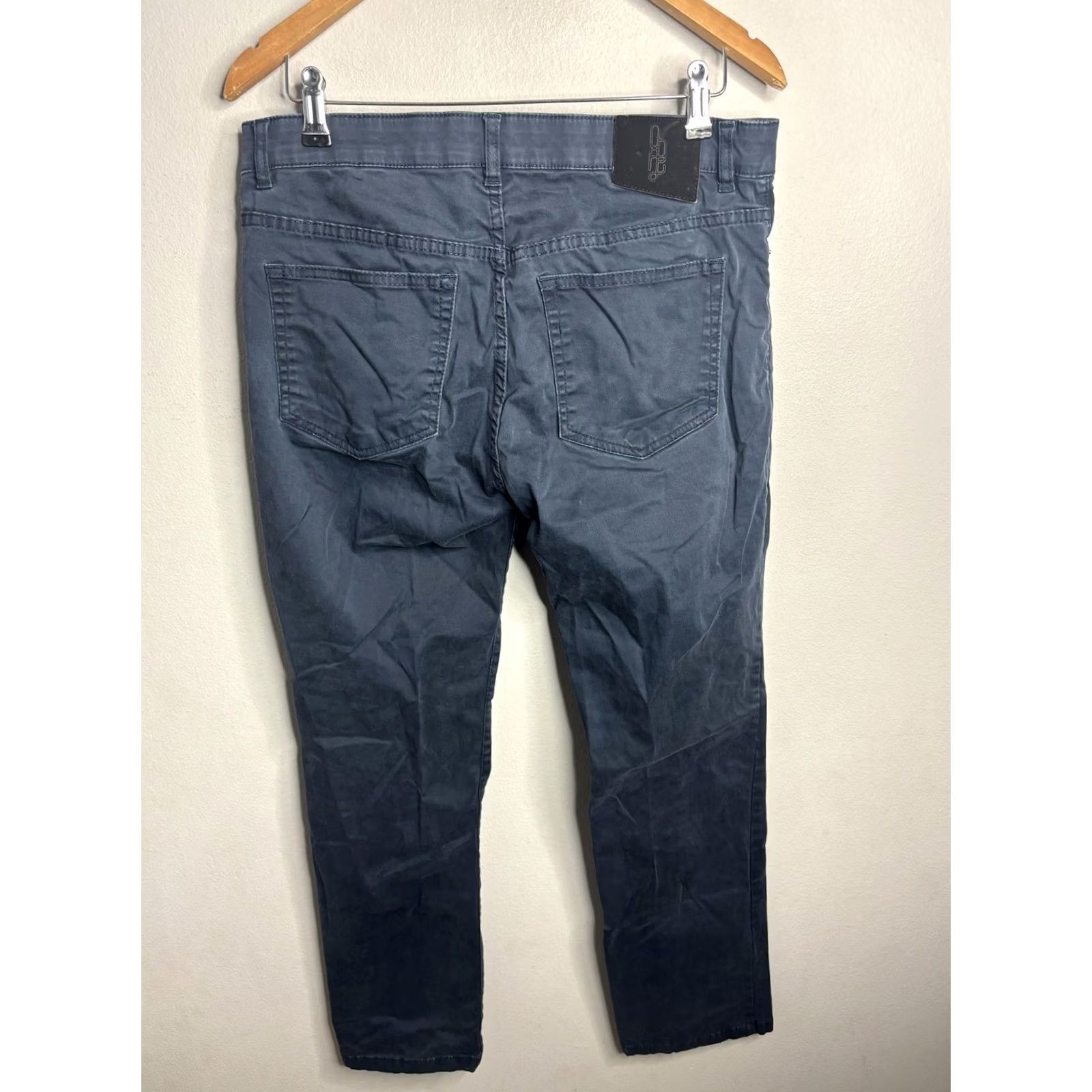 Vintage OneDayAway Jeans Mens 32x30 Blue Regular Fit 5 Pocket Zip Fly Straight Leg Clothing Mens Jeans Blue Regular Fit Size US 32 / EU 48 - 5 Thumbnail