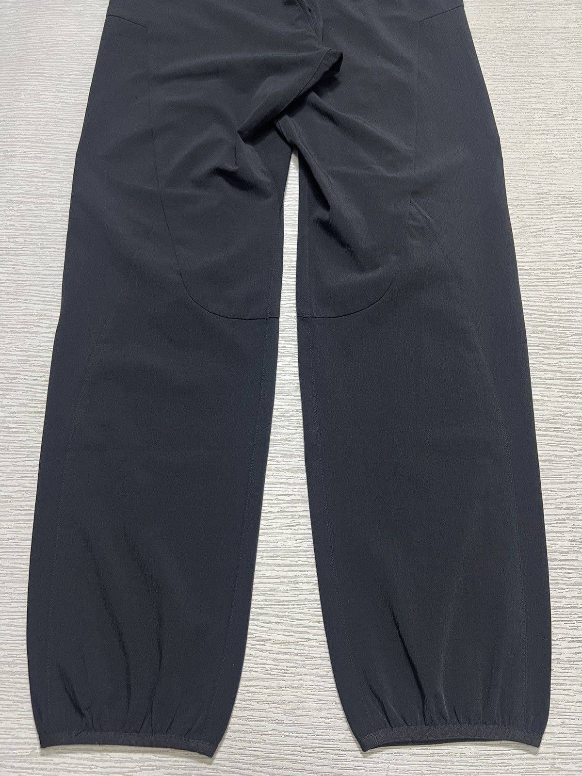Undercover Undercover - A/W ‘10-11 - Nylon 3D Cut Cargo Pants Size US 31 - 8 Thumbnail