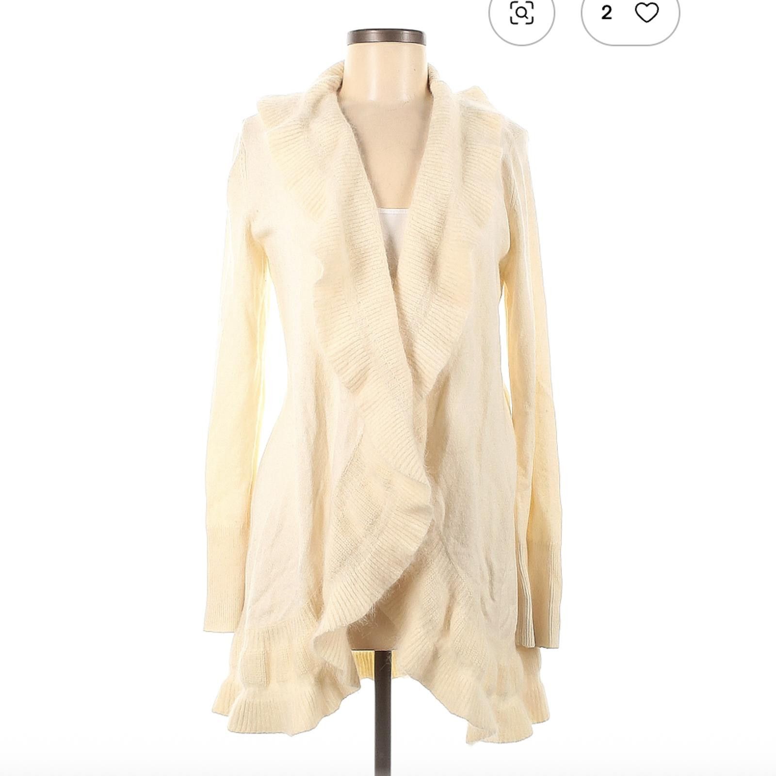 Other White House Black Market Ivory Ruffled Cardigan Size M Size M / US 6-8 / IT 42-44 - 1 Thumbnail
