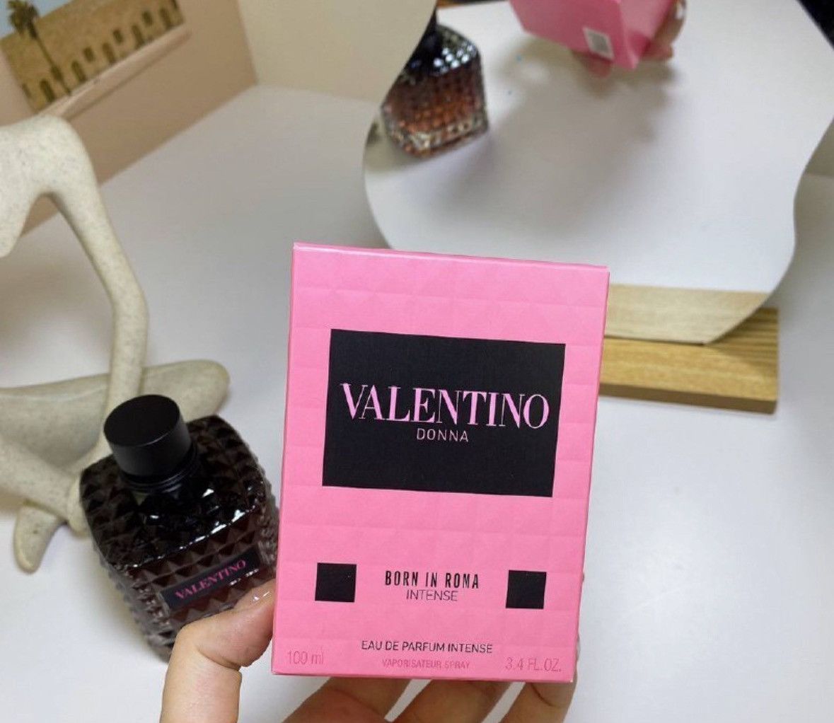 Valentino Valentino Born in roma Size ONE SIZE - 3 Thumbnail