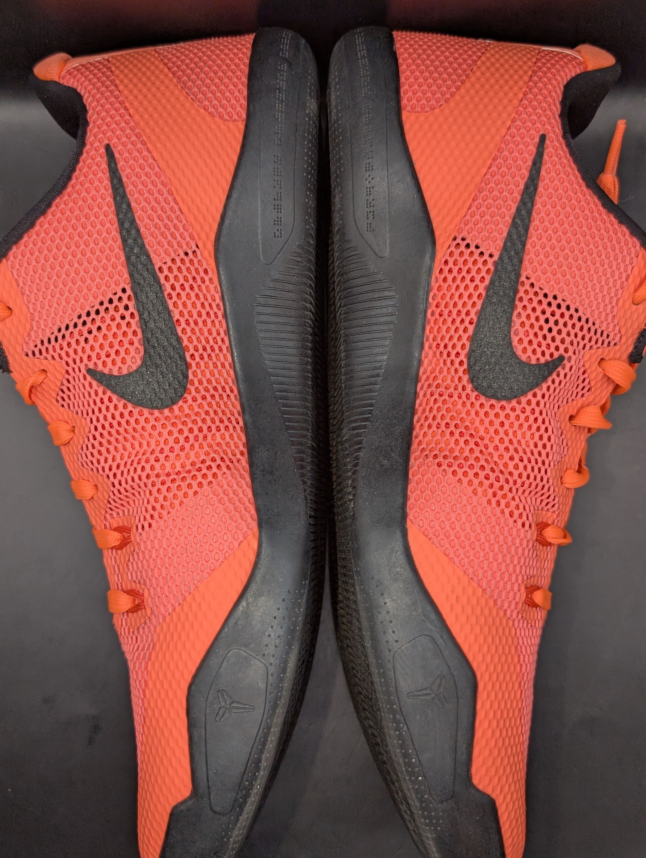 Nike Nike Kobe 11 Barcelona VNDS Size US 12.5 / EU 45-46 - 9 Thumbnail