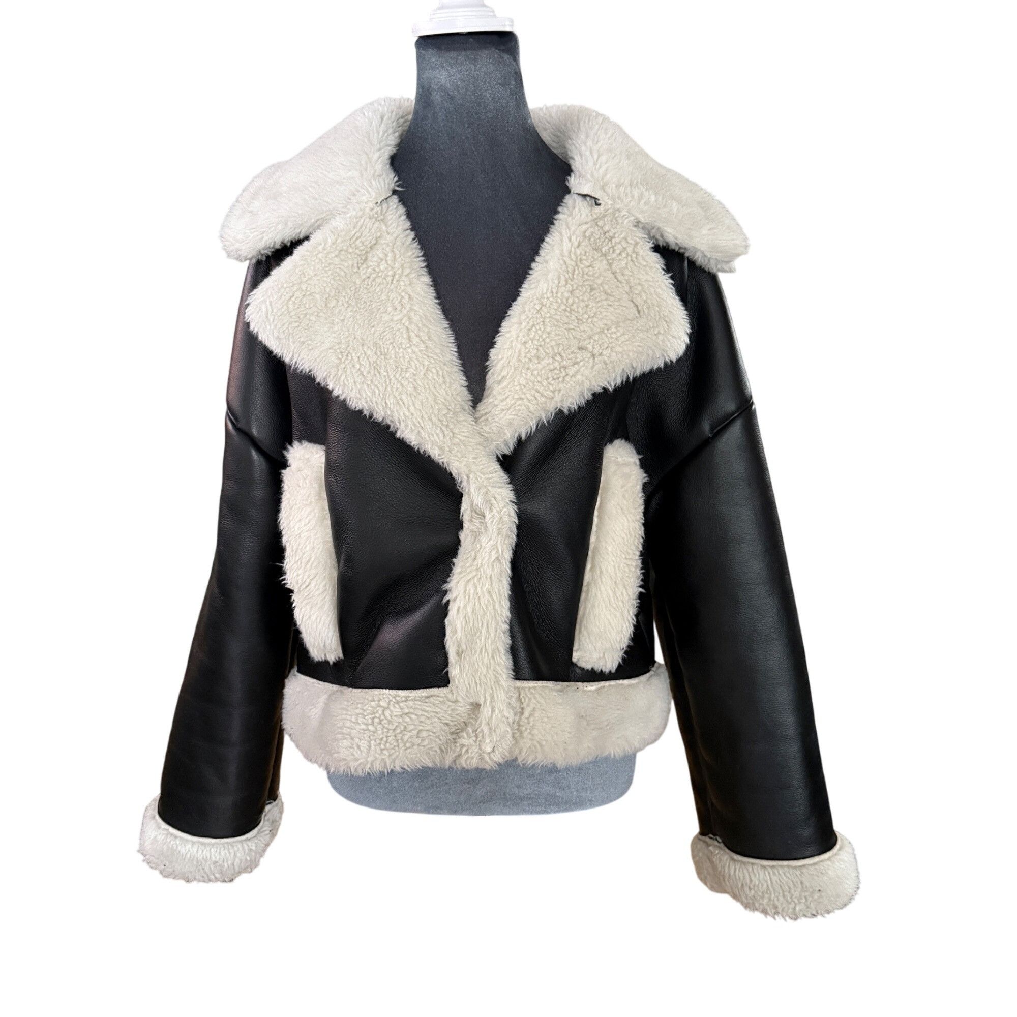 Abercrombie & Fitch Abercrombie & Fitch Womens Black Vegan Leather Sherpa-Lined Size S / US 4 / IT 40 - 1 Thumbnail