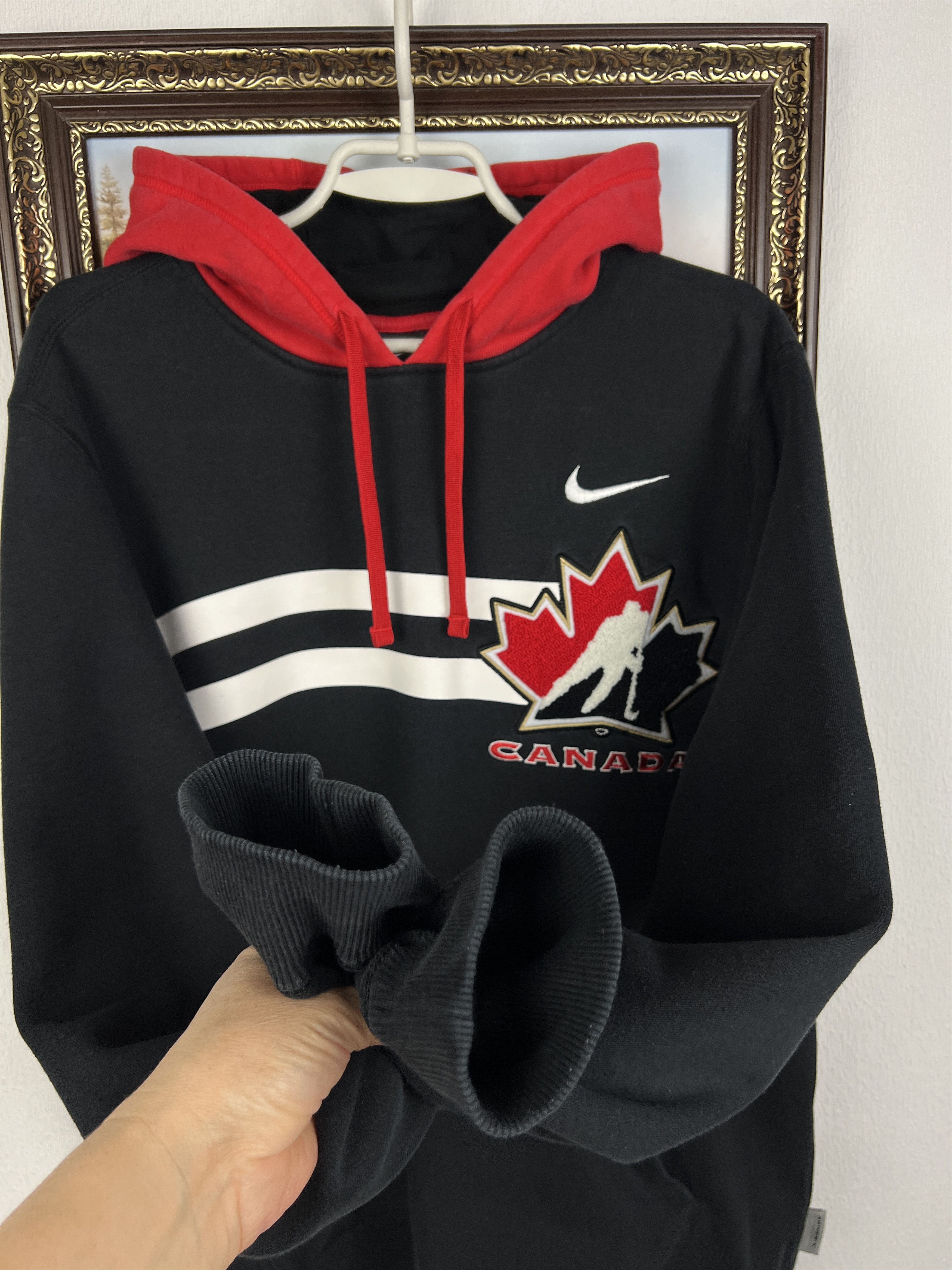 Nike Nike Canada Ice Hockey Hooded Jacket National Team Rare Hype Size US M / EU 48-50 / 2 - 7 Thumbnail