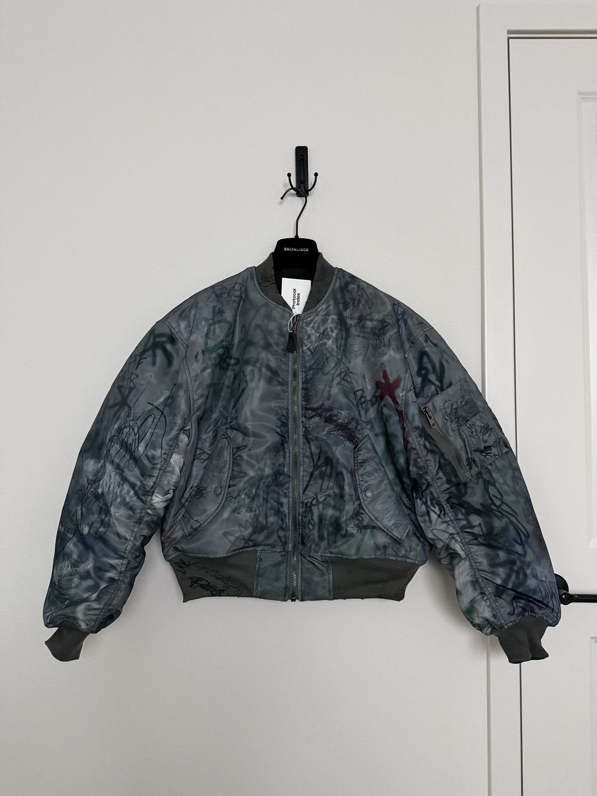 PROJECT G/R PROTOCOL INDEX Graffiti Reversible Bomber Jacket Size US L / EU 52-54 / 3 - 1 Thumbnail