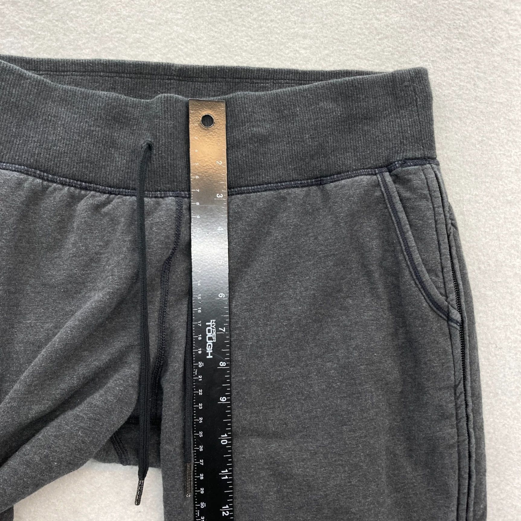 Lululemon Lululemon No Sweat Jogger Sweatpants Women 8 Gray Stretch Drawstring Side Zip Jogger Pants Regular Inseam 27 in Black? Gray Size 30" / US 8 / IT 44 - 7 Thumbnail
