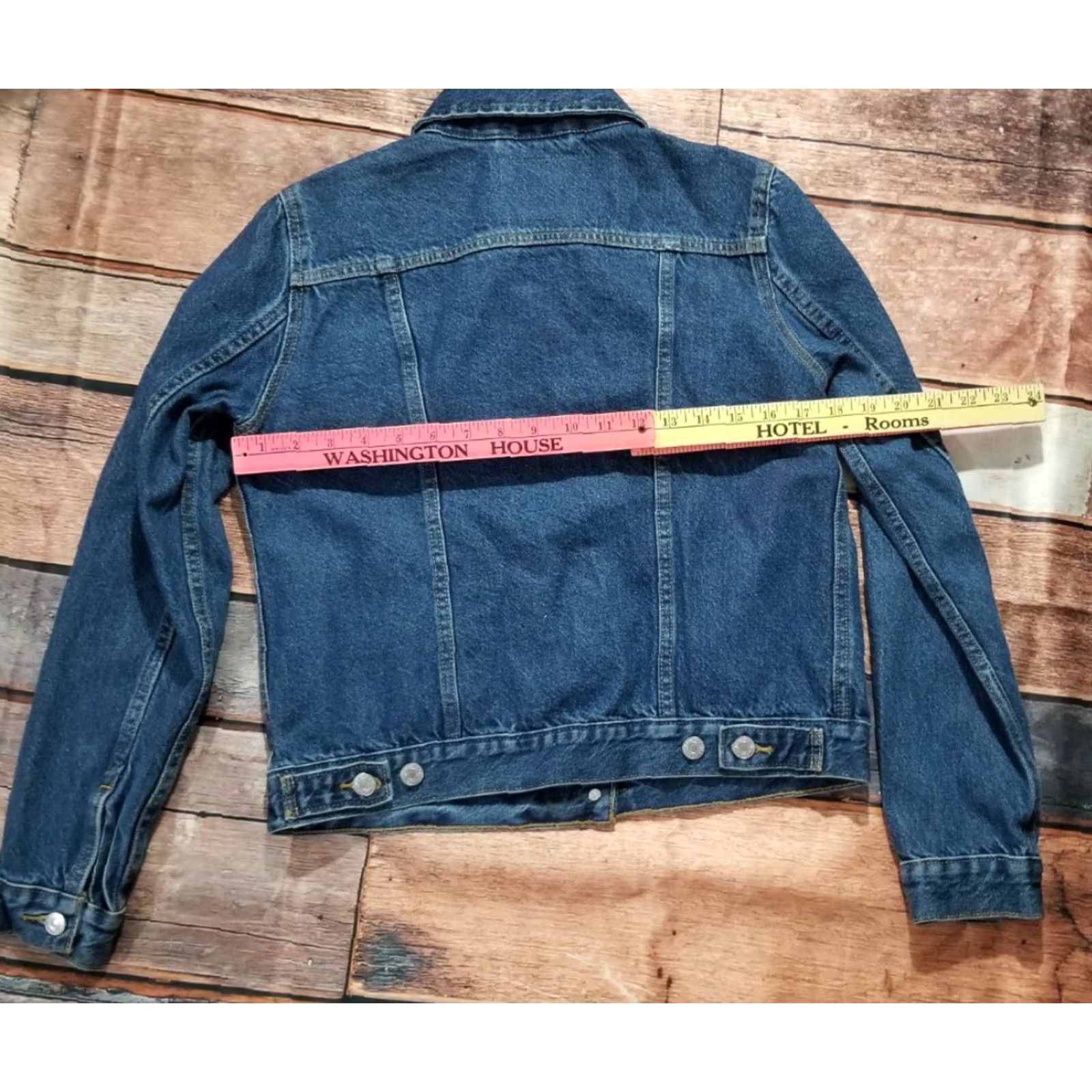 Levi's Levi's Womens M Denim Trucker Jacket Star Studded Detail Embellished Blue 2010s Casual Medium Womens Denim Trucker Star Studded Jacket Size 32" / US 10 / IT 46 - 3 Thumbnail