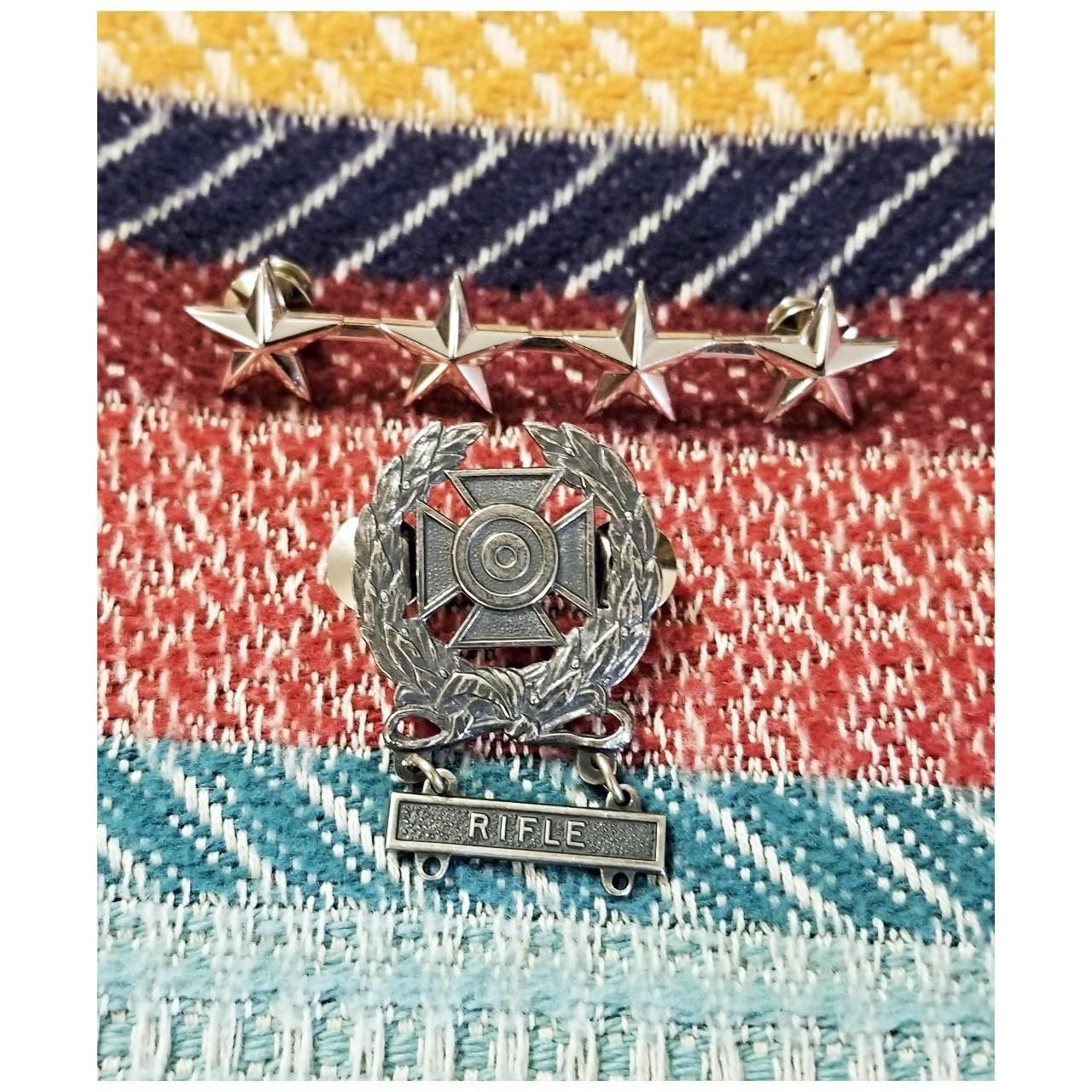 Vintage AUTHENTIC U.S. MILITARY LAPEL PINS Size ONE SIZE - 2 Thumbnail