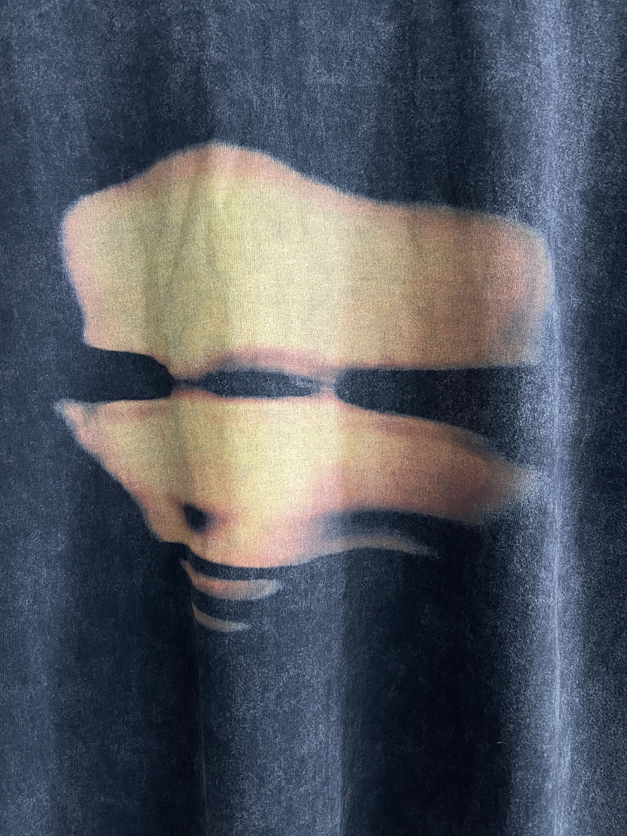 Vintage STEAL! Vintage 2000s Japan Faded Memory Tee (L) Size US L / EU 52-54 / 3 - 5 Thumbnail