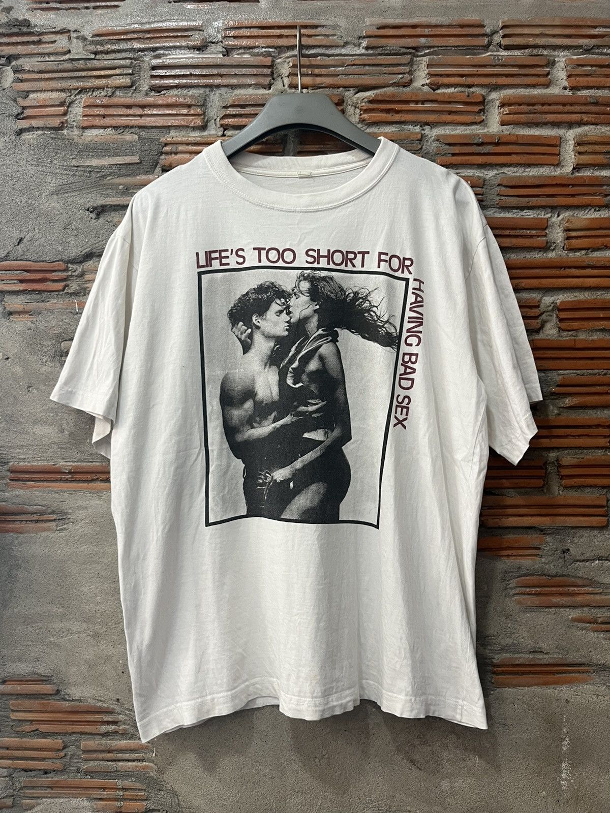 Arts & Science Vtg Life’s Too Short For Having Bad SEX 90’s Herb Ritts pics Size US L / EU 52-54 / 3 - 2 Thumbnail