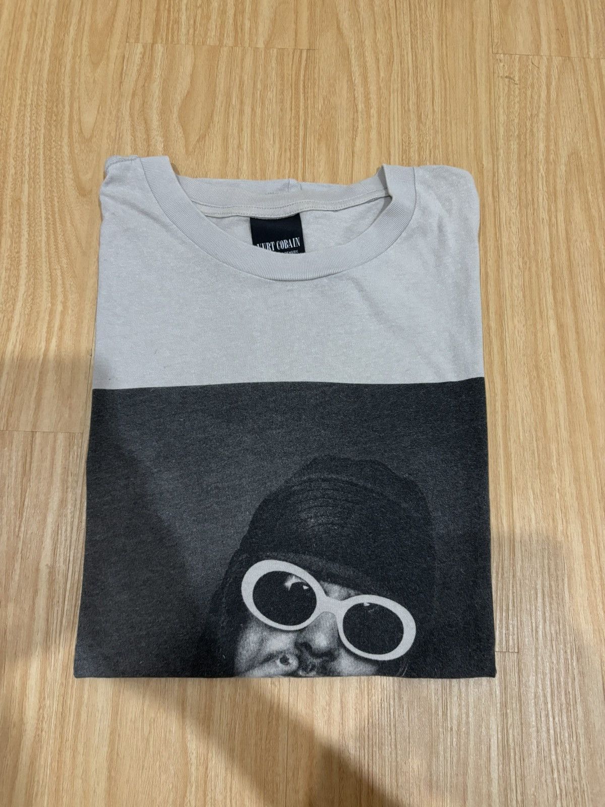 Other Kurt Cobain Band Tee - Shirt Size US XL / EU 56 / 4 - 4 Thumbnail