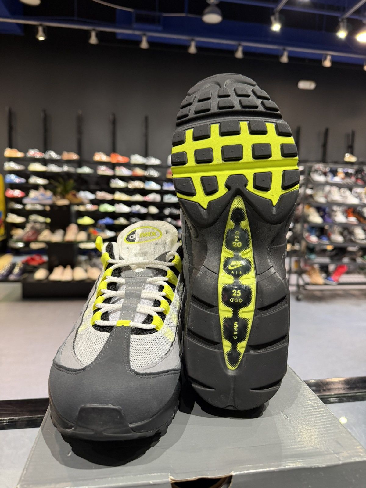 Nike Size 12 - Nike Air Max 95 OG Neon “2020” Size US 12 / EU 45 - 7 Thumbnail