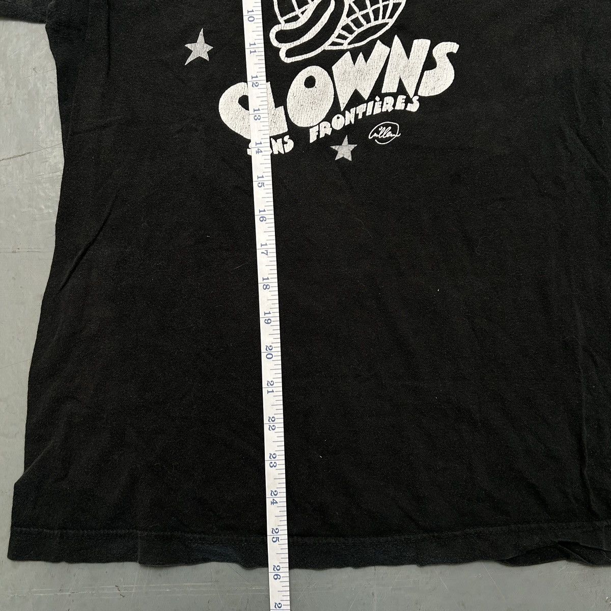 Vintage Vintage “Clowns Sans Frontières” Graphic Tee Size US M / EU 48-50 / 2 - 5 Thumbnail