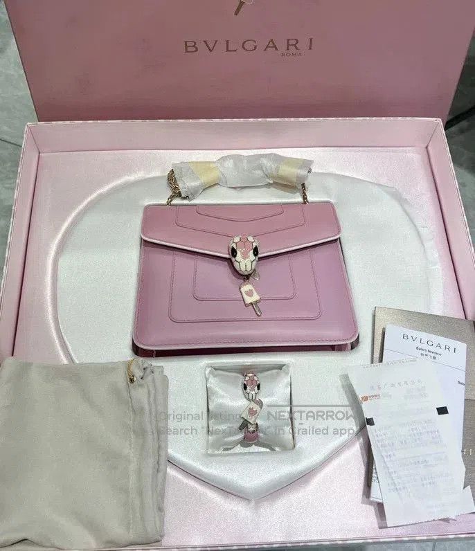 Bvlgari Bvlgari 2018 Valentine Limited Pink Accordion Bag. Size ONE SIZE - 1 Thumbnail