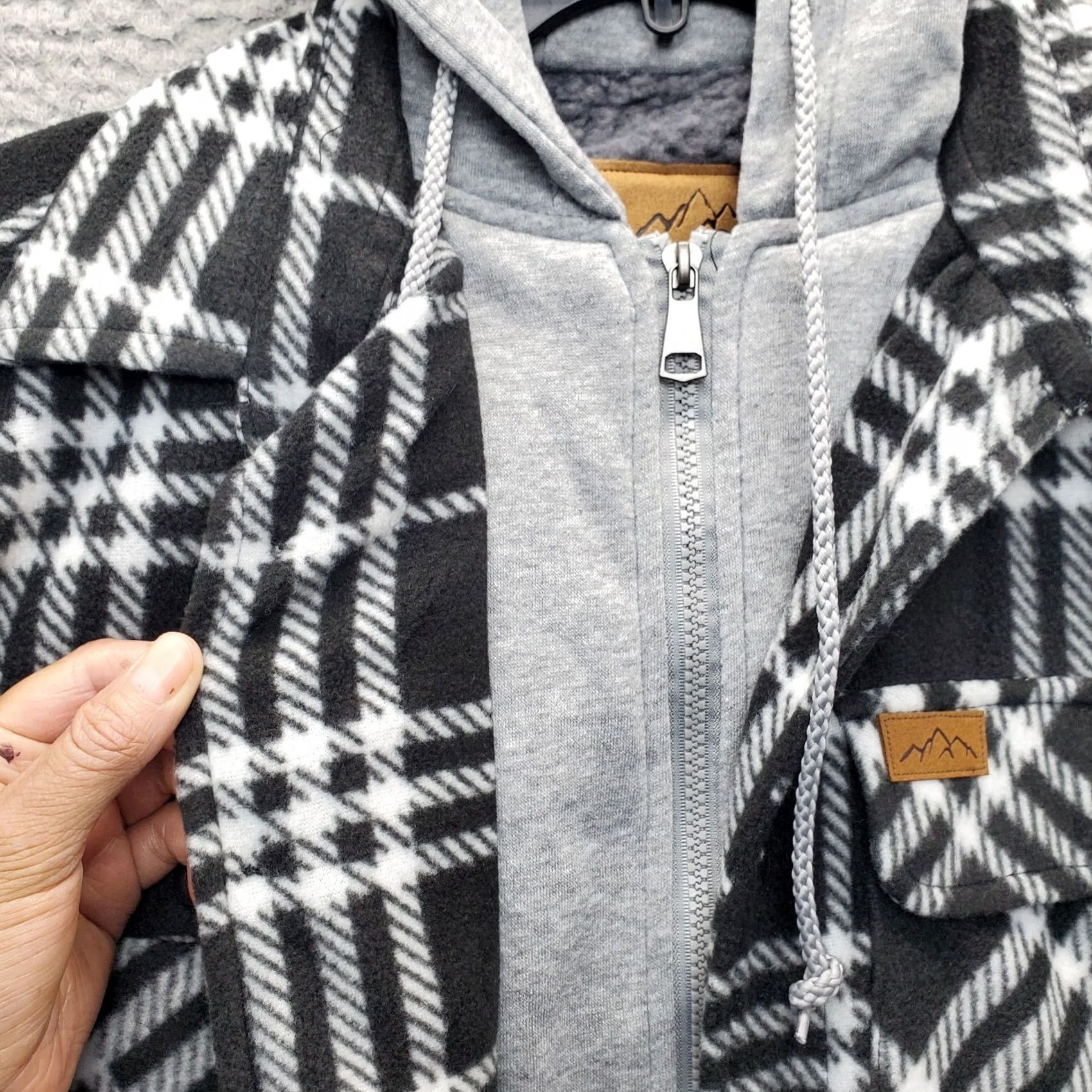 Vintage Mountain Ridge Hooded Shacket Men S Multi Plaid Sherpa Line Button Up Inside Zip Jacket Size US S / EU 44-46 / 1 - 4 Thumbnail