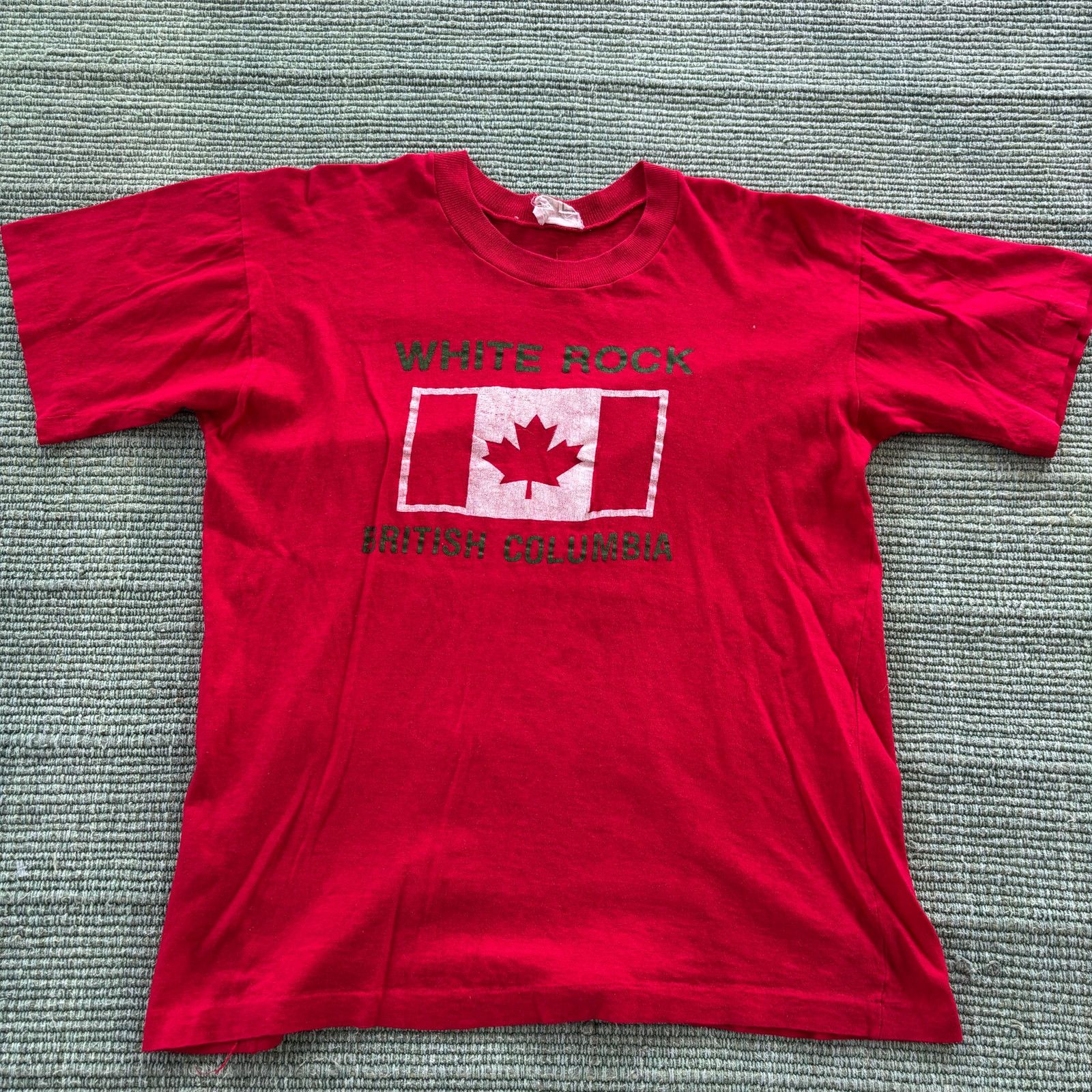 Vintage Vintage 1980s White Rock British Columbia Canada Tee Sz S Size US S / EU 44-46 / 1 - 1 Thumbnail