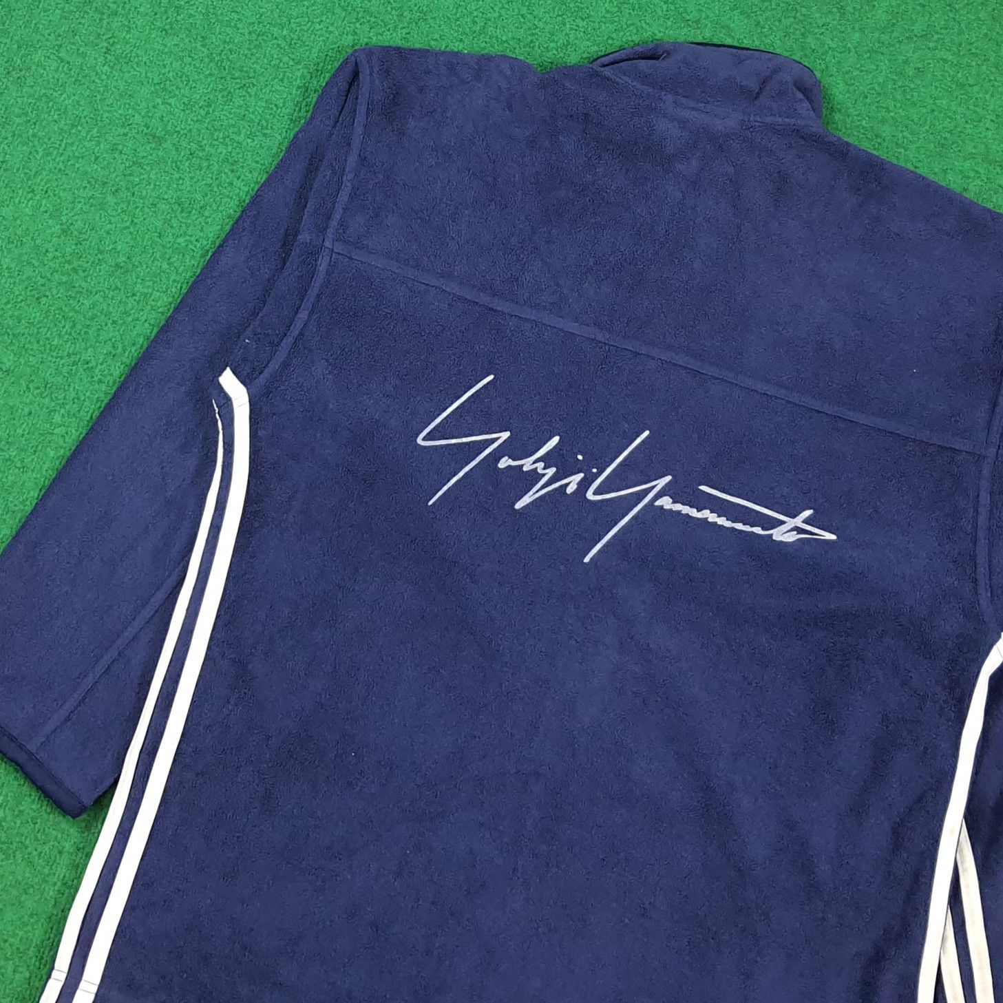 Adidas Vintage Adidas Track Jacket Fleece Full Zip Custom Y's Logo Size US L / EU 52-54 / 3 - 5 Thumbnail