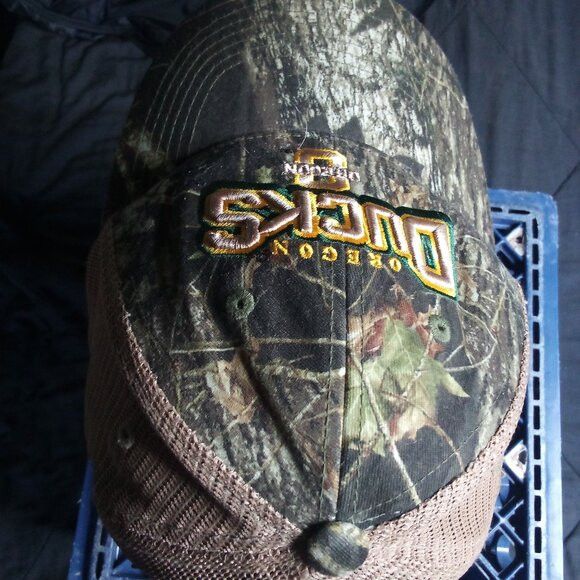 NCAA Top Of The World Oregon Ducks Camouflage Trucker Hat Size ONE SIZE - 5 Thumbnail