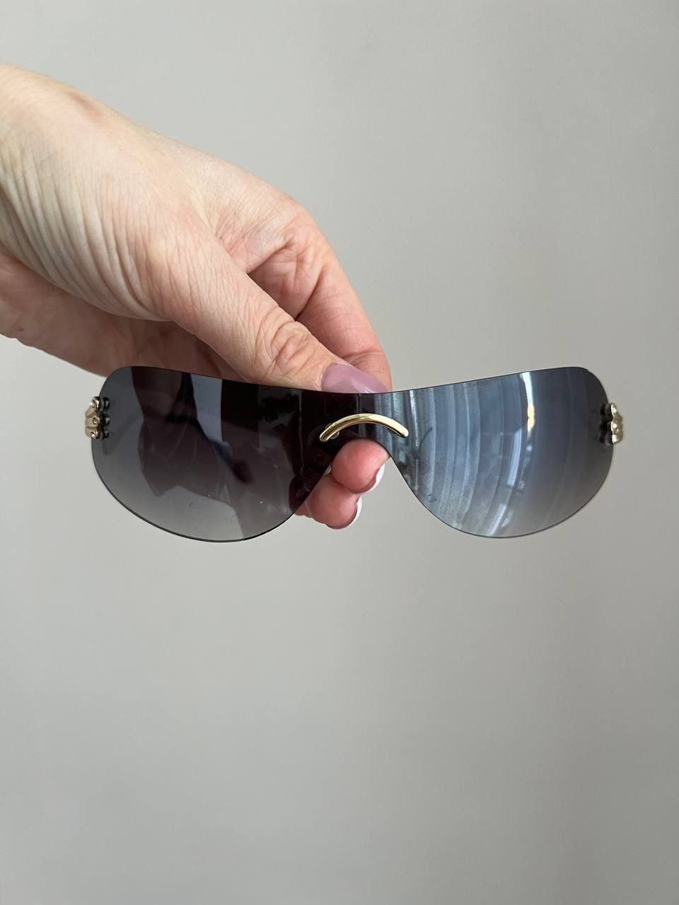 Chanel Chanel vintage sunglasses in gold with logo Size ONE SIZE - 5 Thumbnail