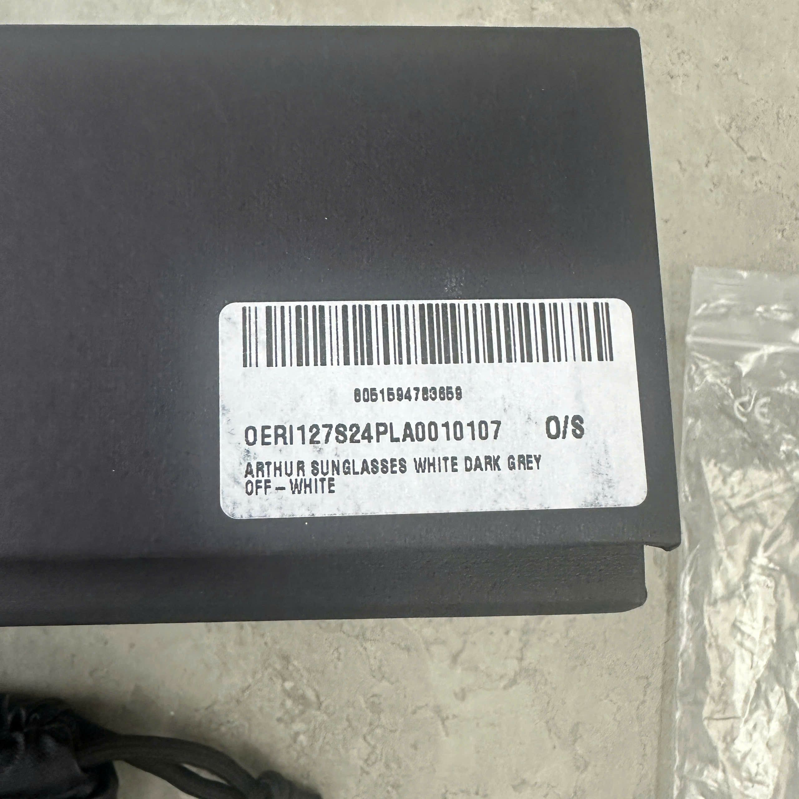 Off-White OFF WHITE Arthur Sunglasses WHITE DARK GREY Size ONE SIZE - 7 Thumbnail