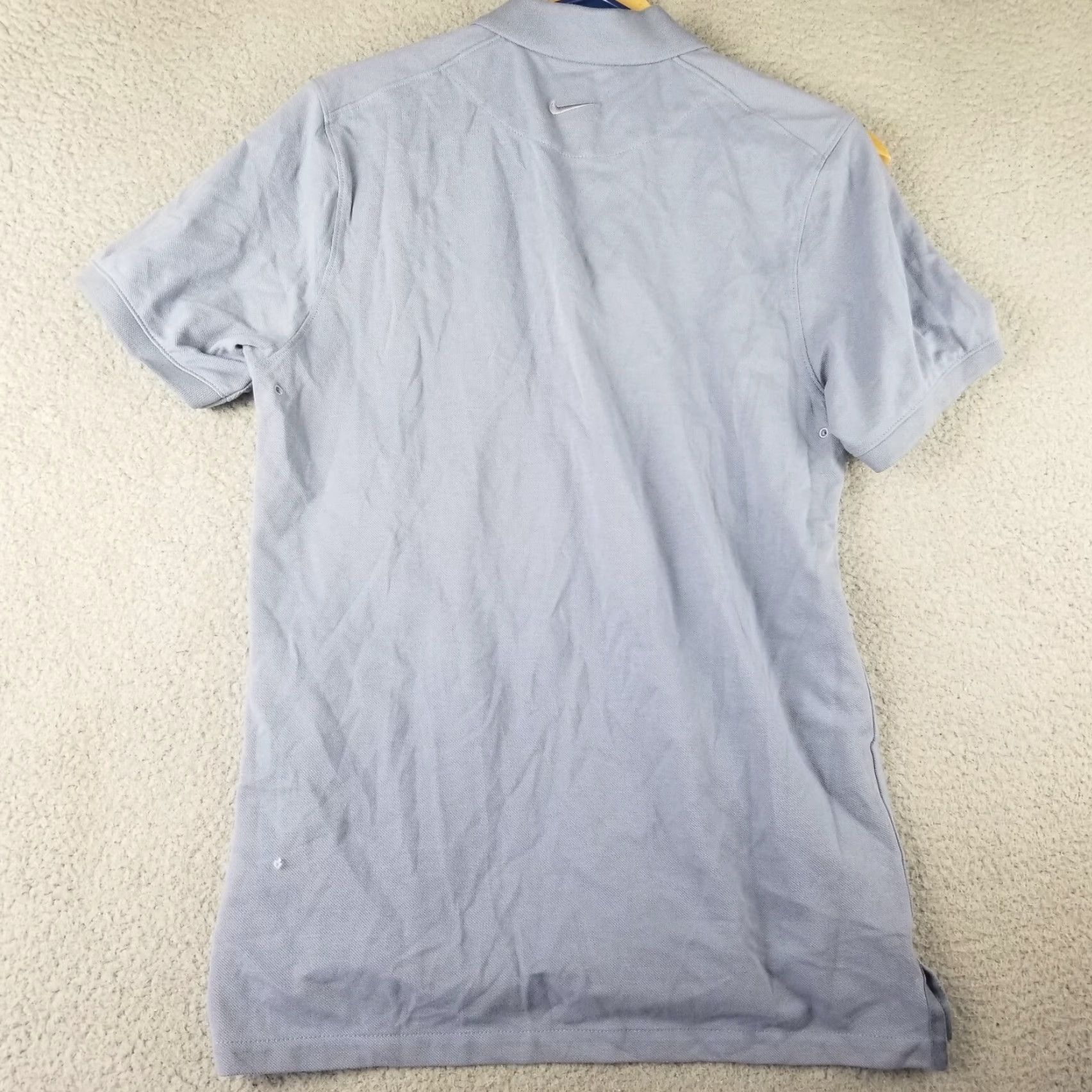Nike VINTAGE Nike Polo Shirt Men’s Athletic Short Sleeve Casual Golf Gray Medium NWT Size US S / EU 44-46 / 1 - 7 Thumbnail