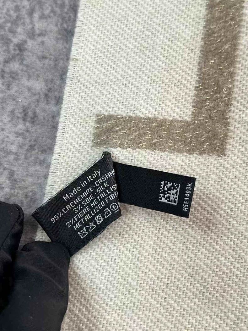 Chanel Chanel Gradient Cashmere Shawl -2505 Size ONE SIZE - 5 Thumbnail