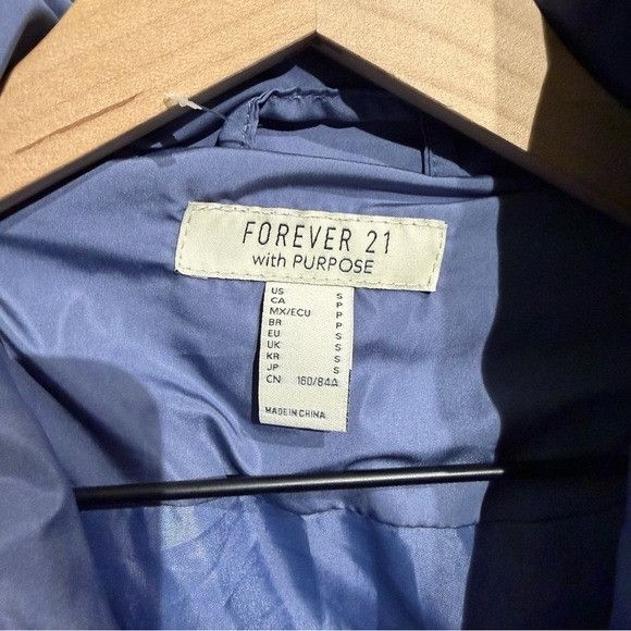 Forever 21 Forever 21 Puffer Winter Jacket Sz Small S Size S / US 4 / IT 40 - 2 Thumbnail