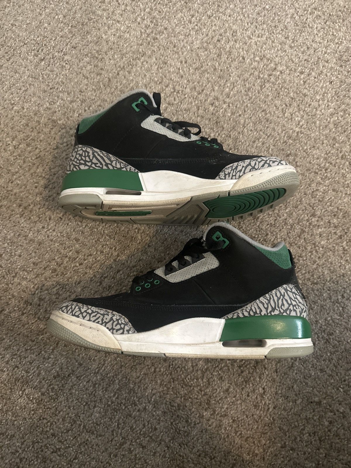 Jordan Brand × Nike Air Jordan Pine Green 3 Size US 8.5 / EU 41-42 - 6 Thumbnail