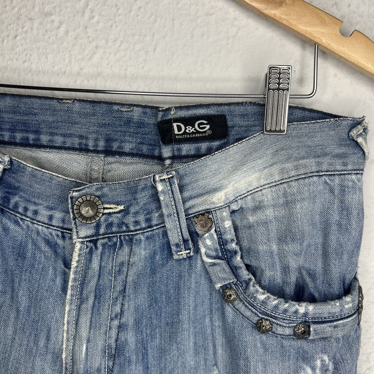 Dolce & Gabbana Vintage Dolce & Gabbana DG Denim Jeans Pants Distressed Logo Size US 32 / EU 48 - 8 Thumbnail