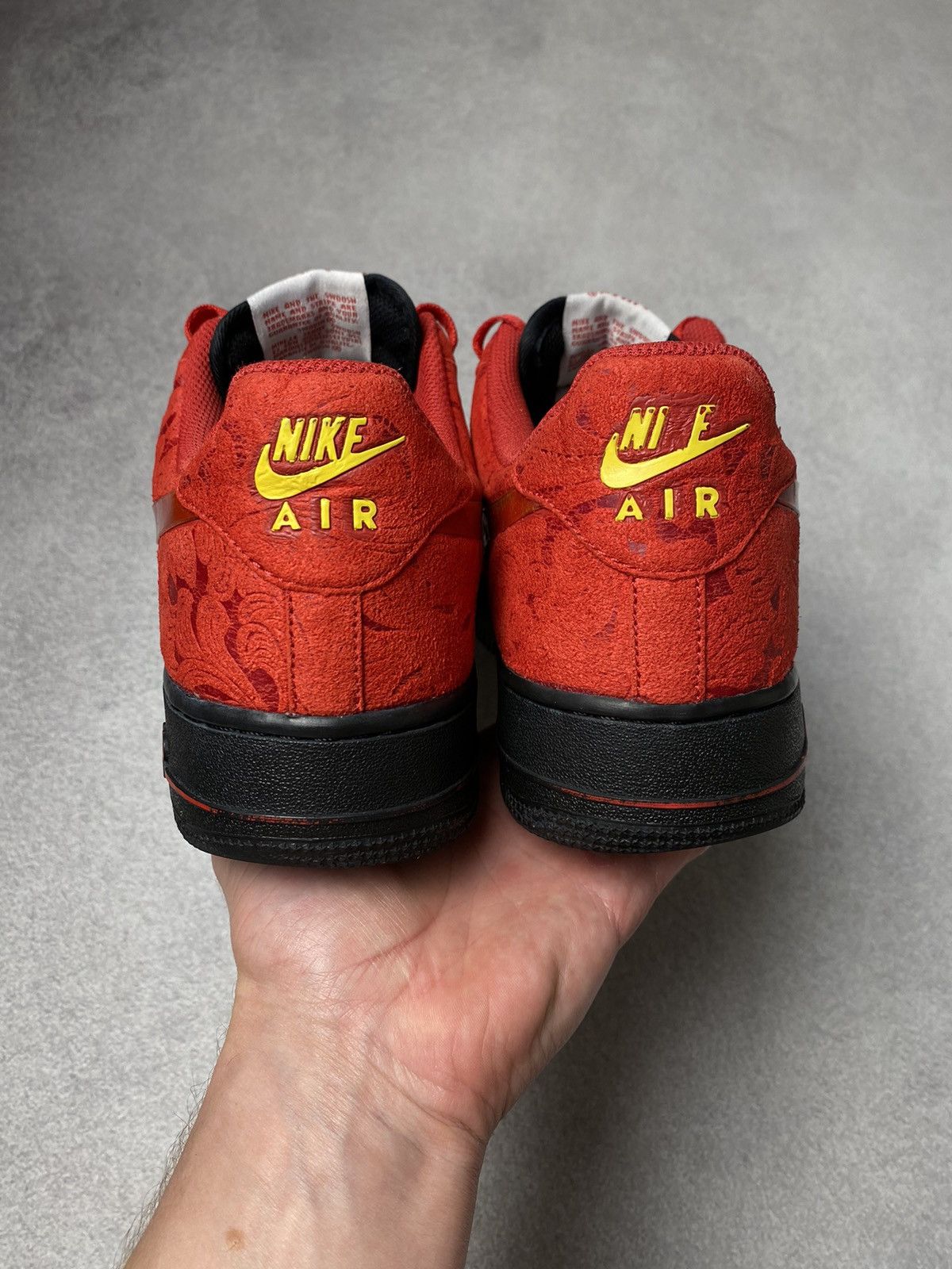 Vintage Vintage Nike Air Force 1 Low Miami Heat Red Paisley US10 Size US 10 / EU 43 - 4 Thumbnail