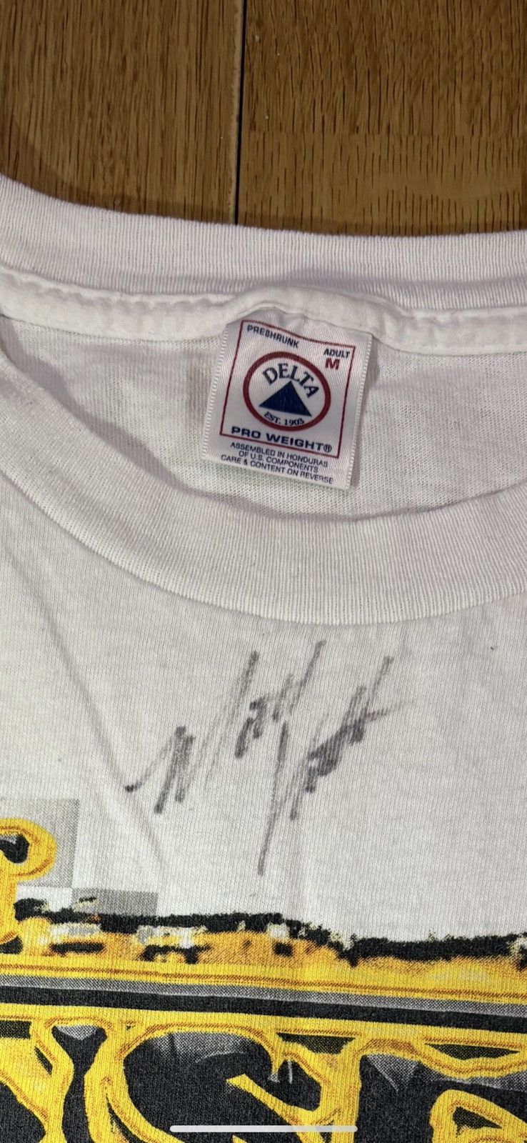 Other Nascar signed vintage tee shirt Size US M / EU 48-50 / 2 - 8 Thumbnail