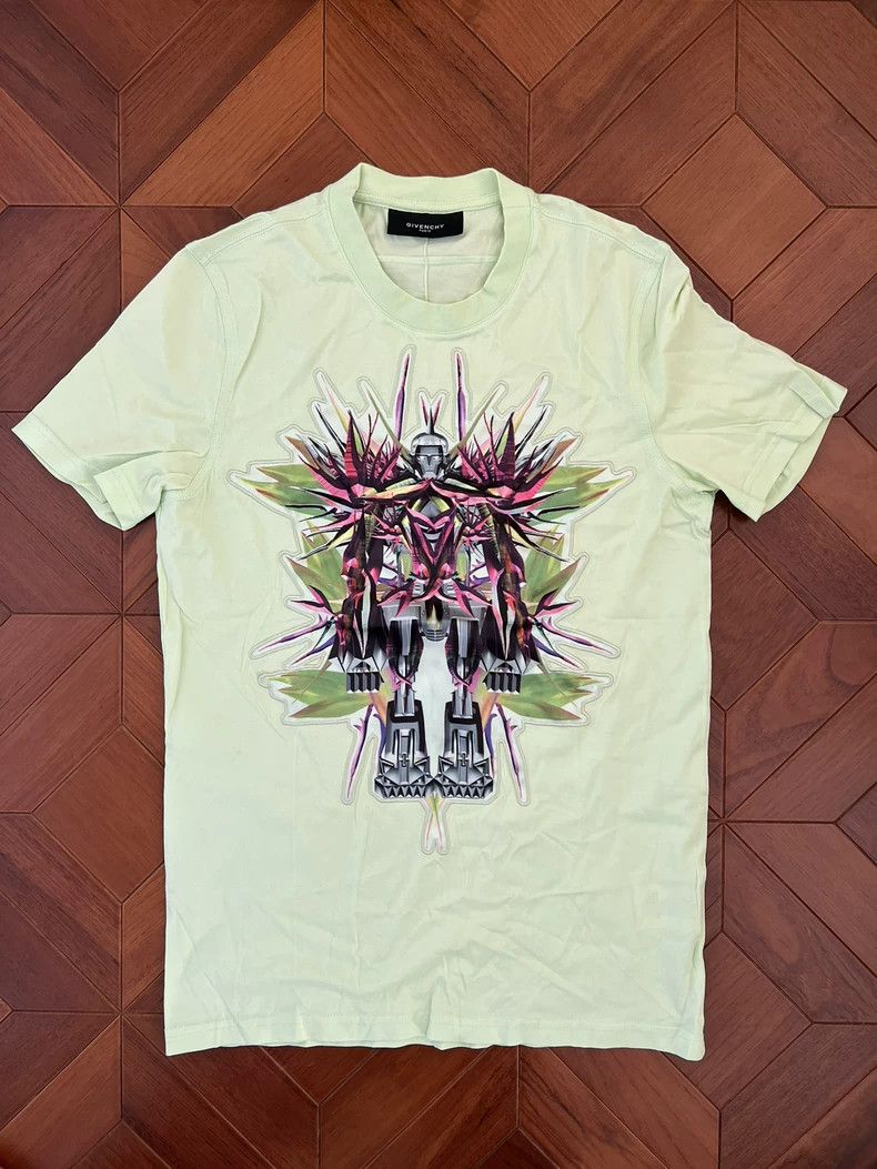 Other Givenchy Almost one-of-a-kind short-sleeved T-shirt with p Size US XXS / EU 40 - 1 Thumbnail