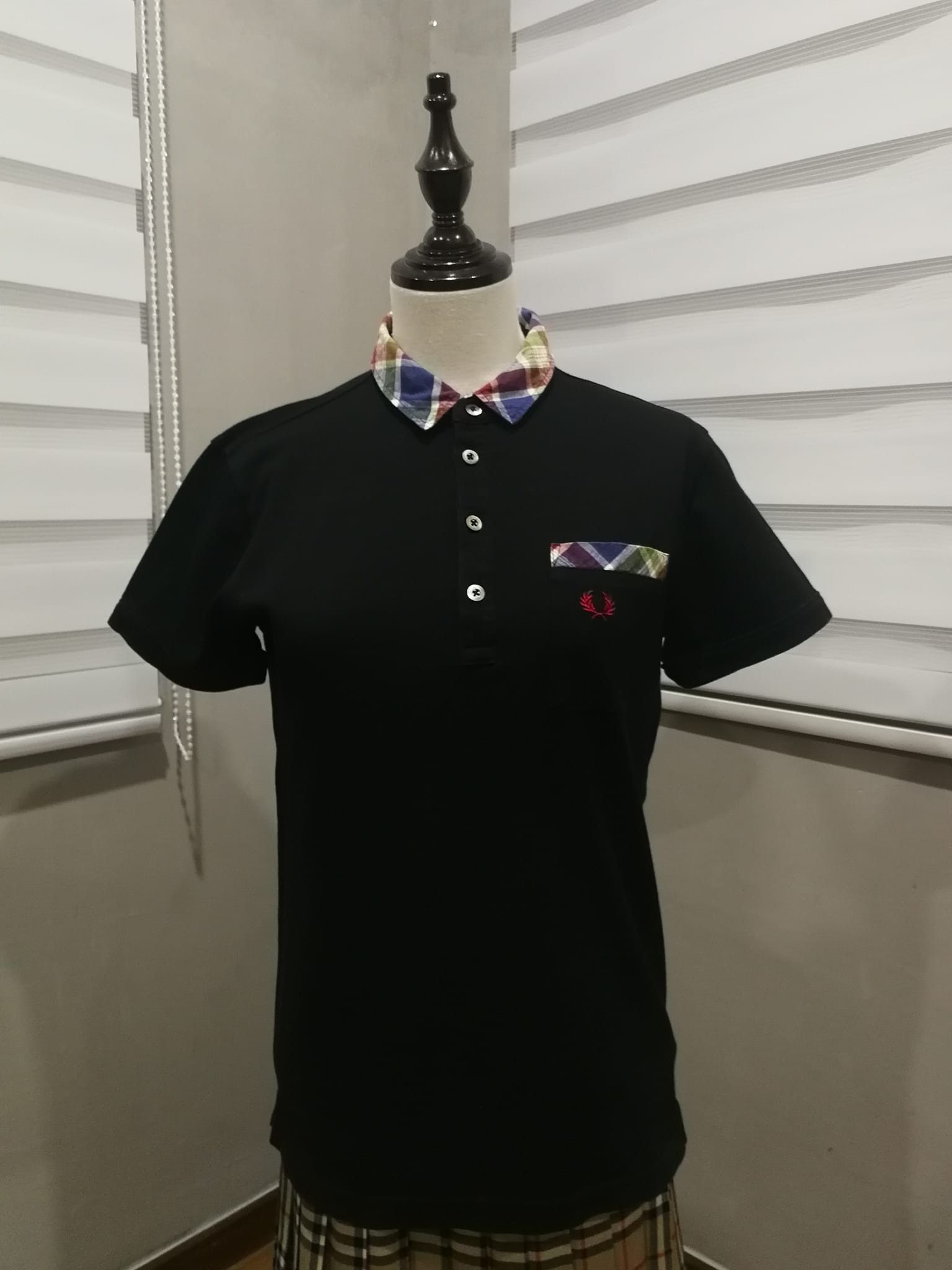 Fred Perry × Japanese Brand FRED PERRY black polo woman XS Size XS / US 0-2 / IT 36-38 - 1 Thumbnail